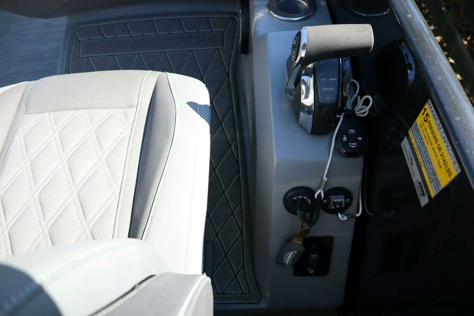 2021 Bennington RX25 Sport - Image 27