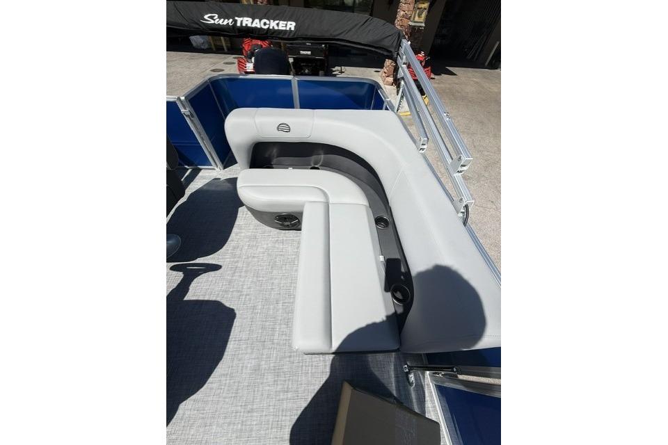 2026 Sun Tracker Party Barge 18 DLX with comfortable seating and sleek design.