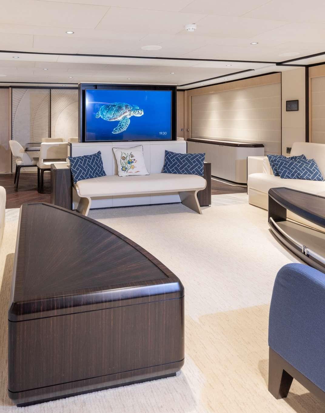 Majesty 120