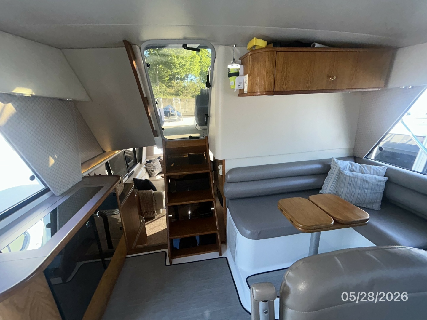 1998 Bayliner 4788 - Image 49