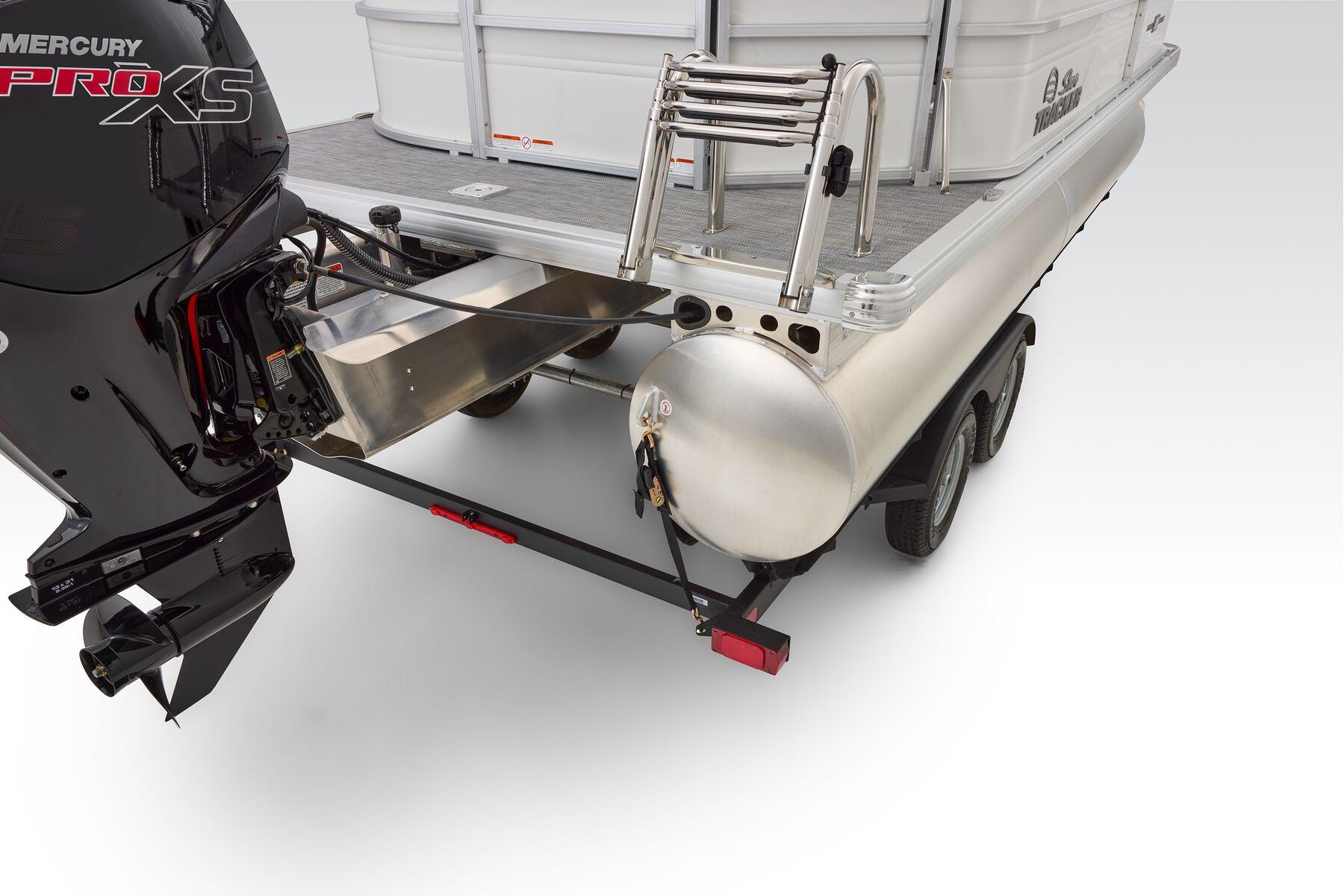 2026 Sun Tracker Party Barge 20 DLX - 60