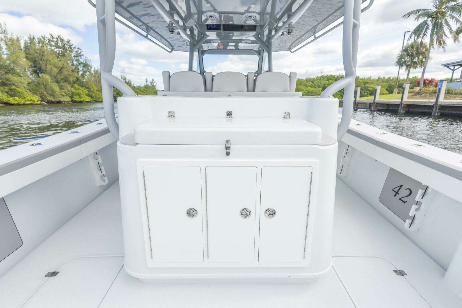 2026 Yellowfin 42 Offshore - Image 18