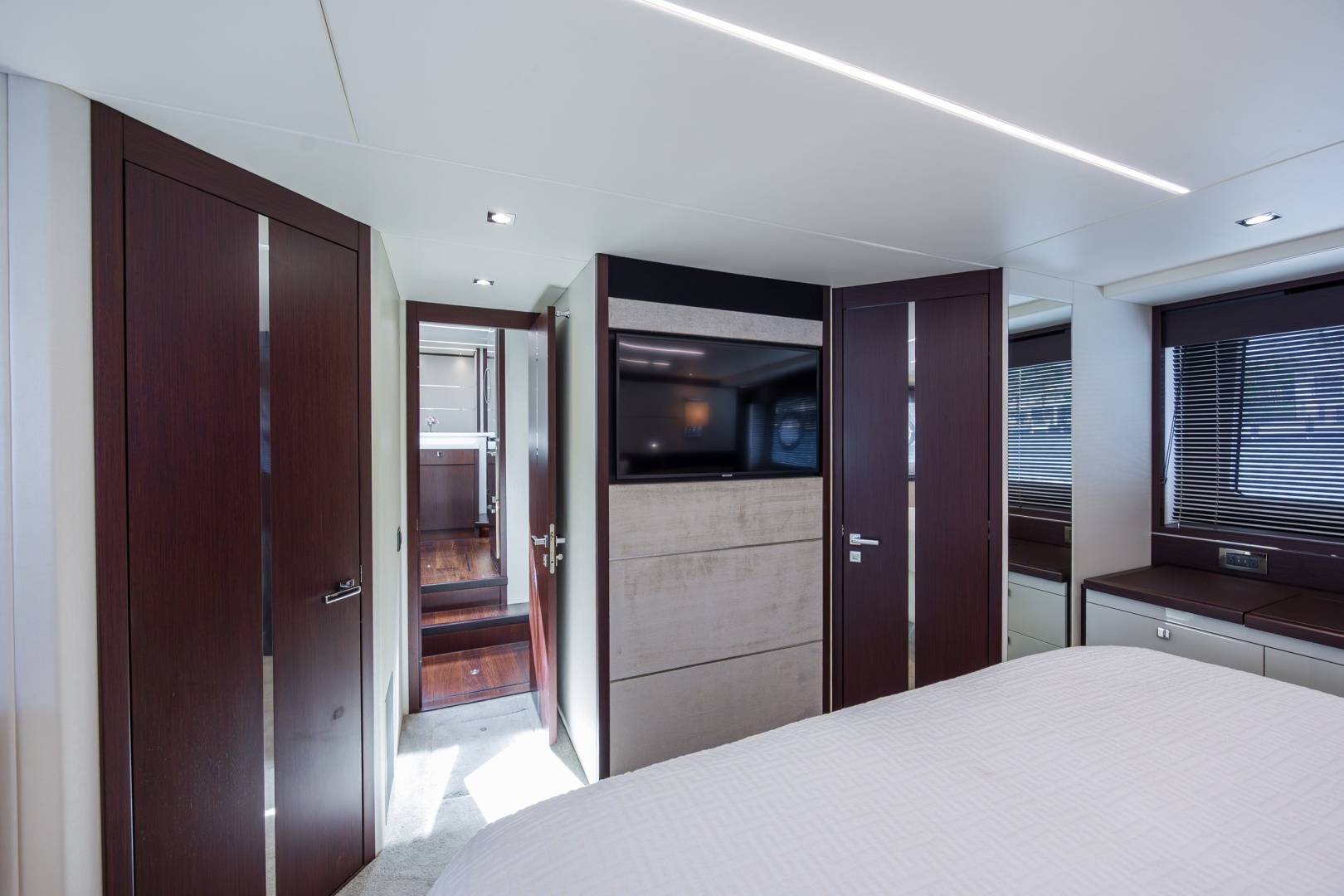 2020 Sunseeker PREDATOR 74 XPS - Image 56