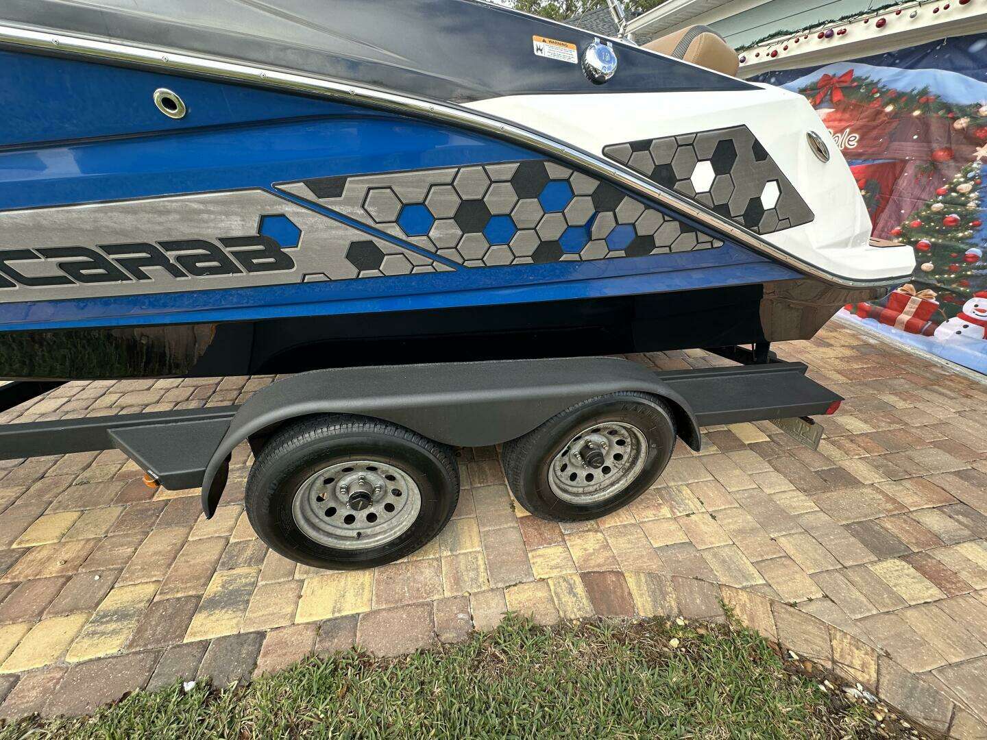 2021 Scarab 215 - Image 27