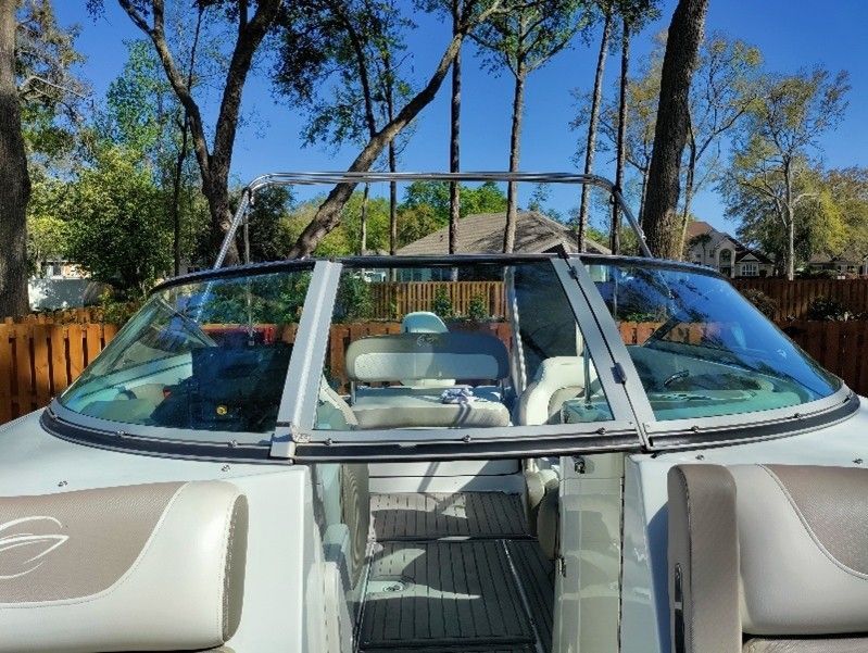 2018 Crownline Eclipse E23 XS - 16