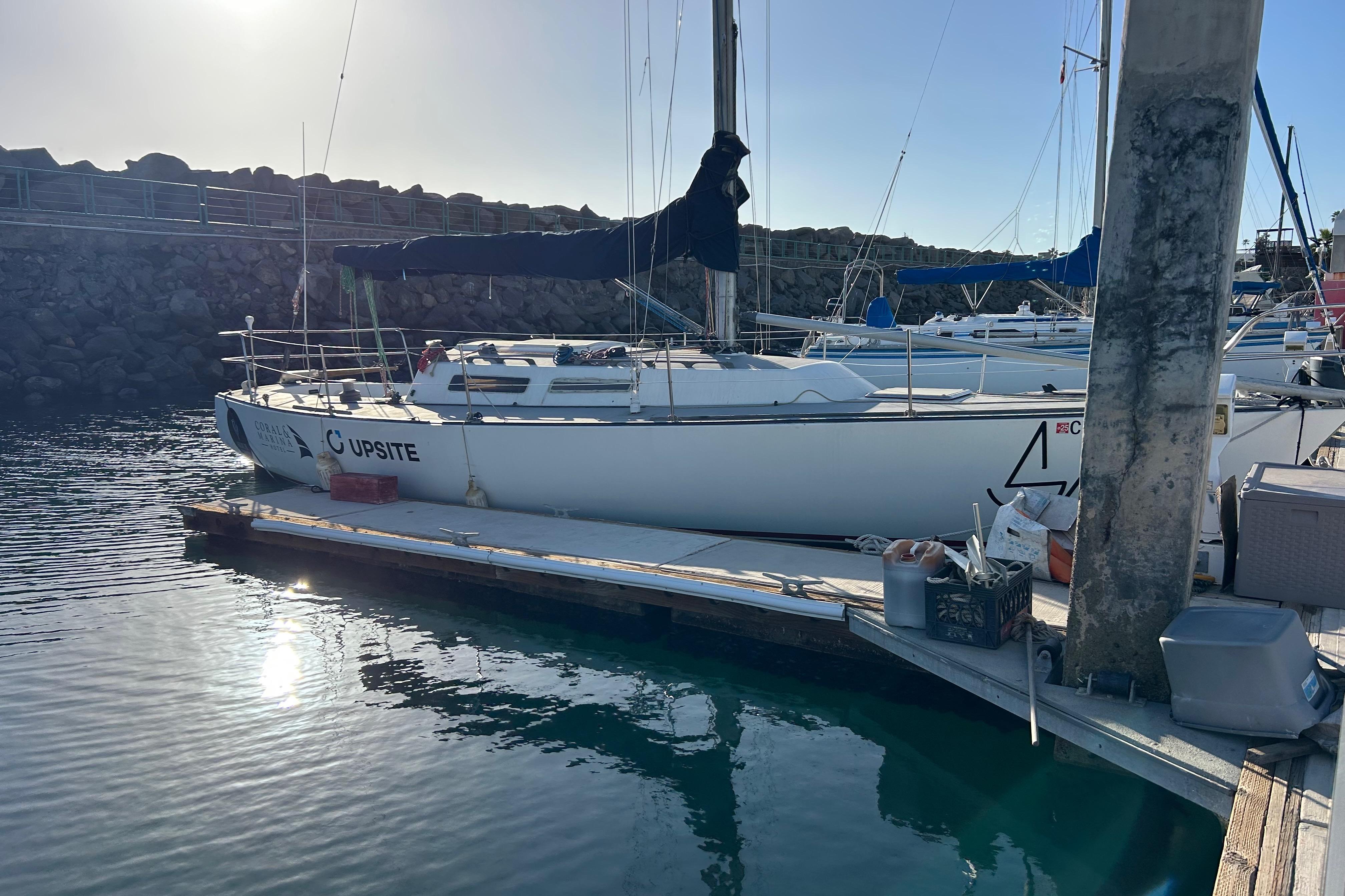 1984 J Boats J/35