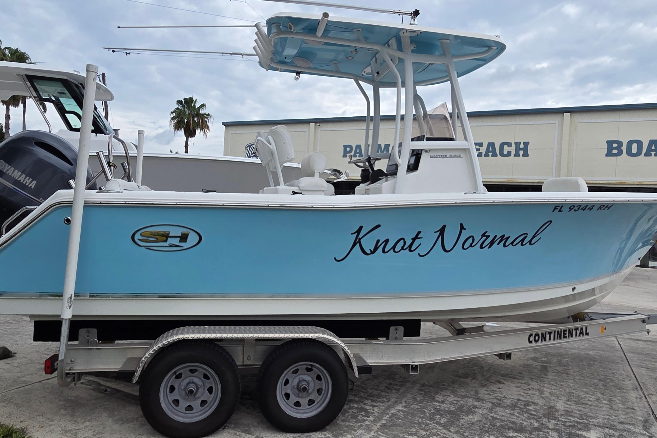2017 Sea Hunt Ultra 225