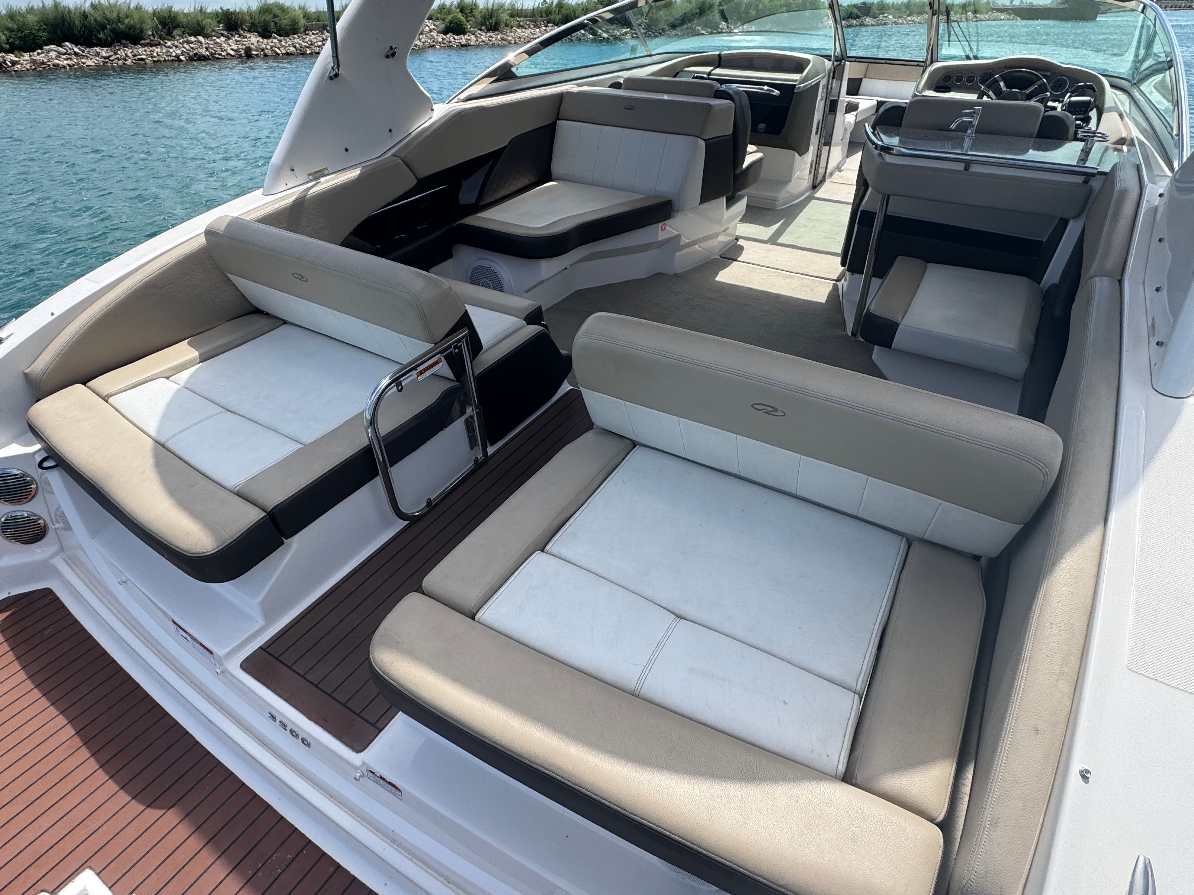 2013 Regal 3200 Bowrider - 6