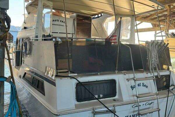 1988 Chris-Craft Catalina 426