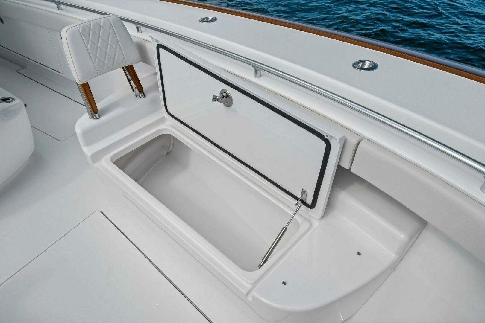 2026 Valhalla Boatworks V-37 - Image 13