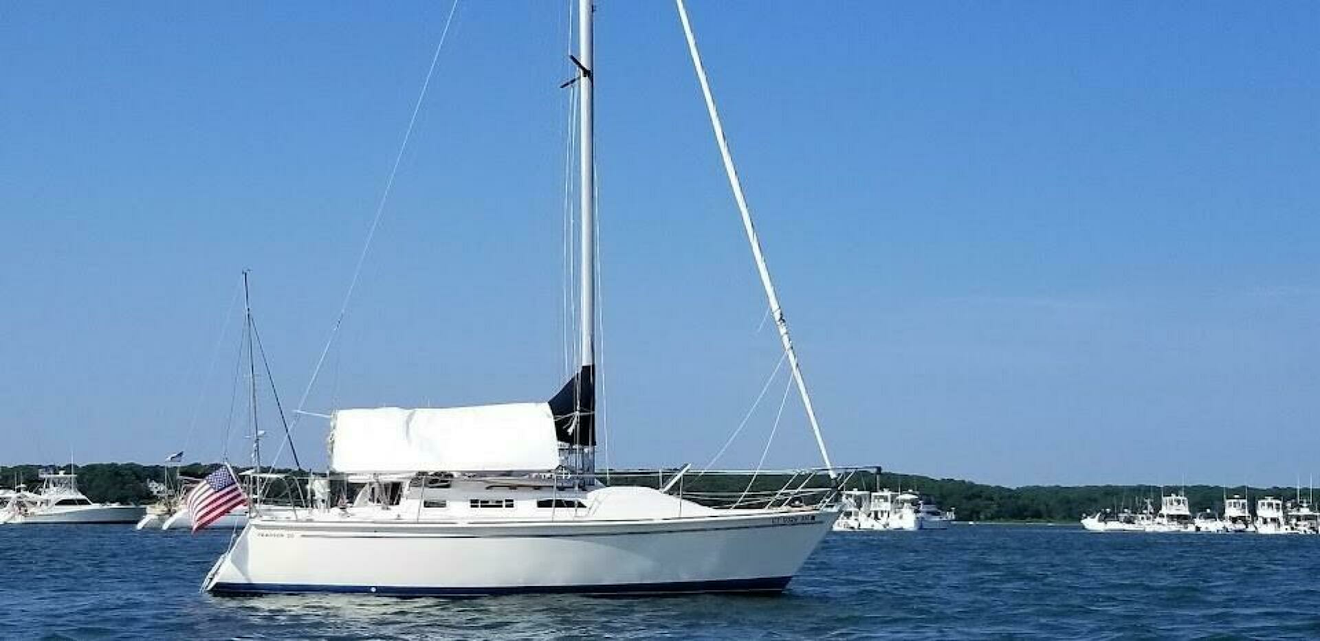 1986 Pearson Auxiliary Sloop - Image 8