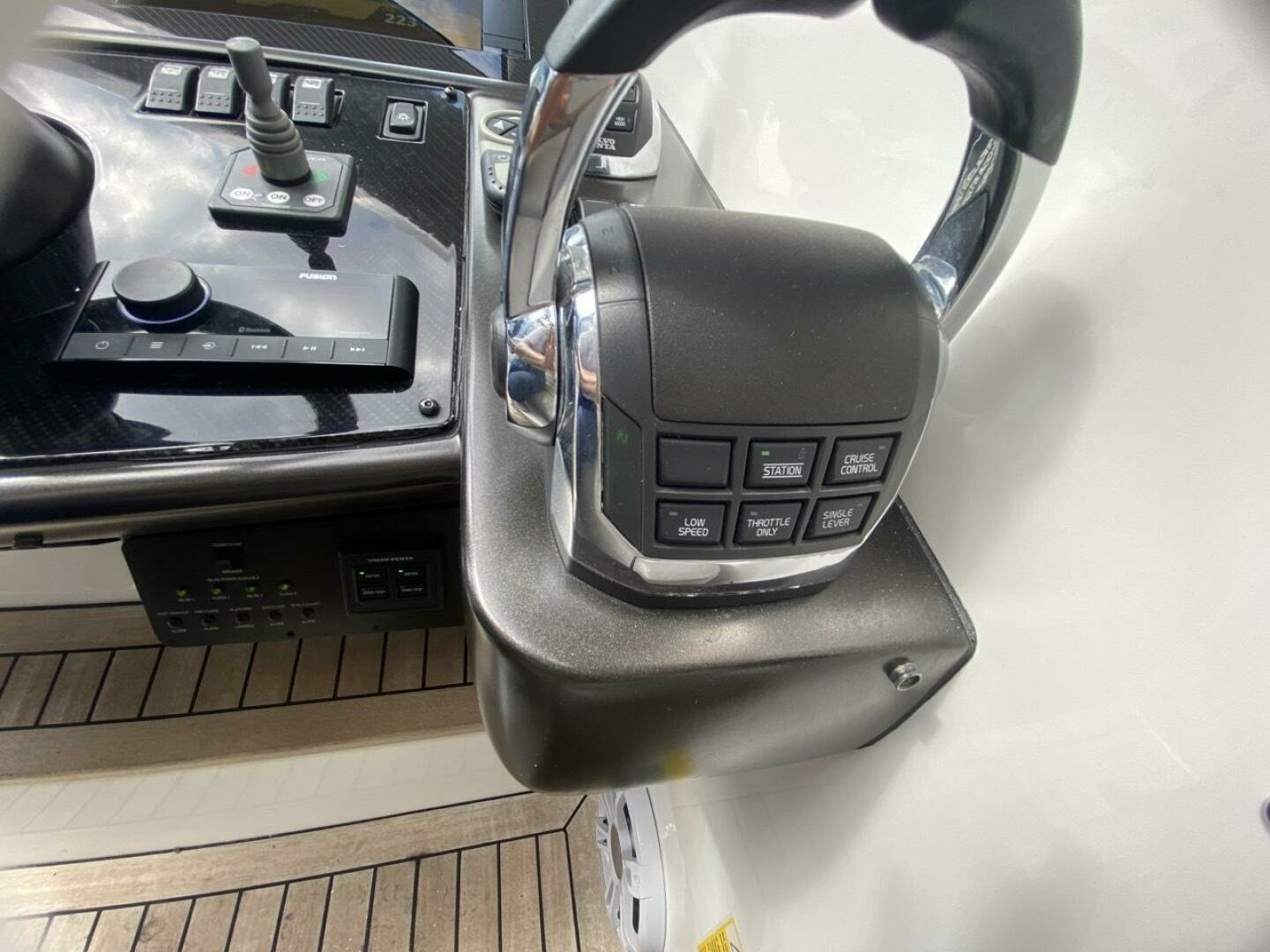2014 Sunseeker 48 Portofino XPS - Image 10