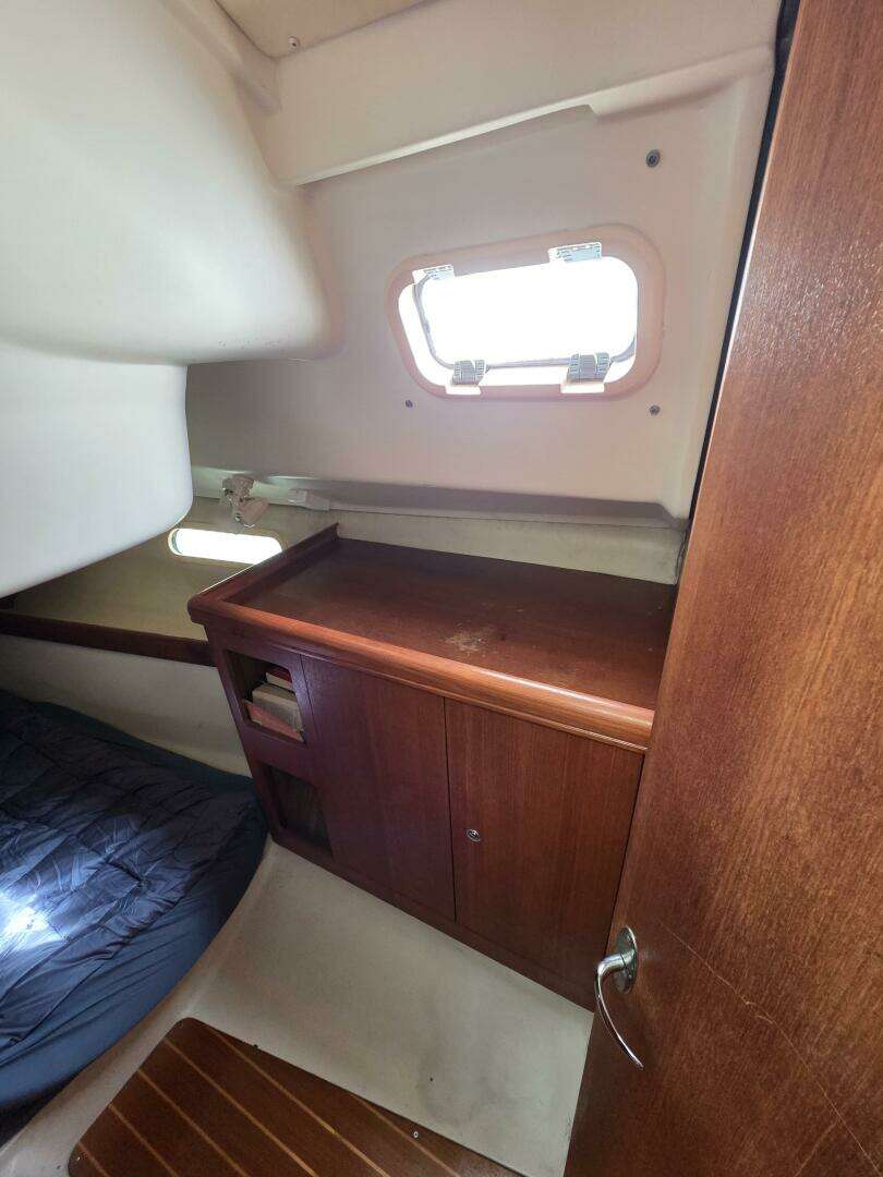 2003 Hunter 326 - Image 18