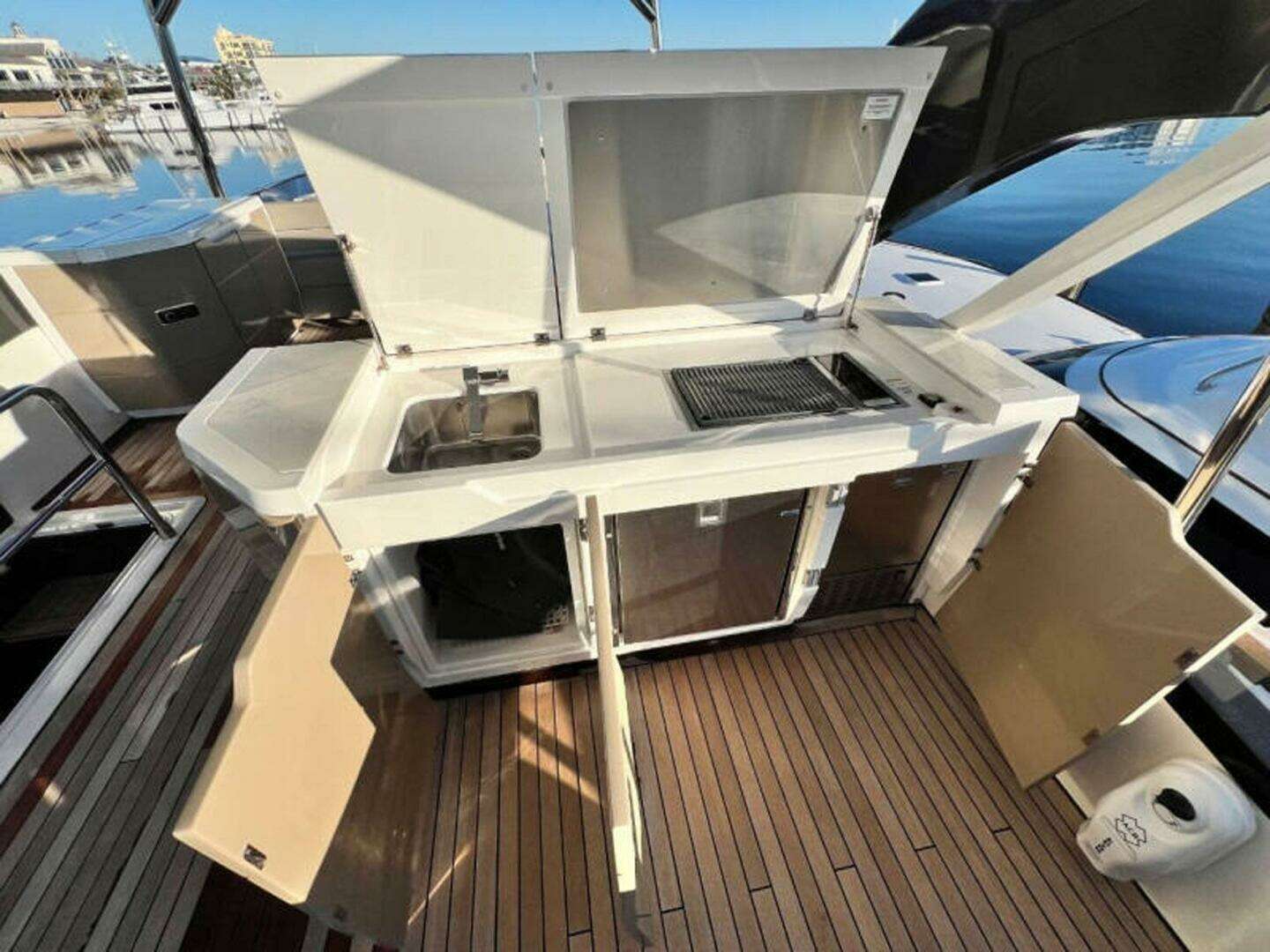 2020 Fairline Squadron - Image 68