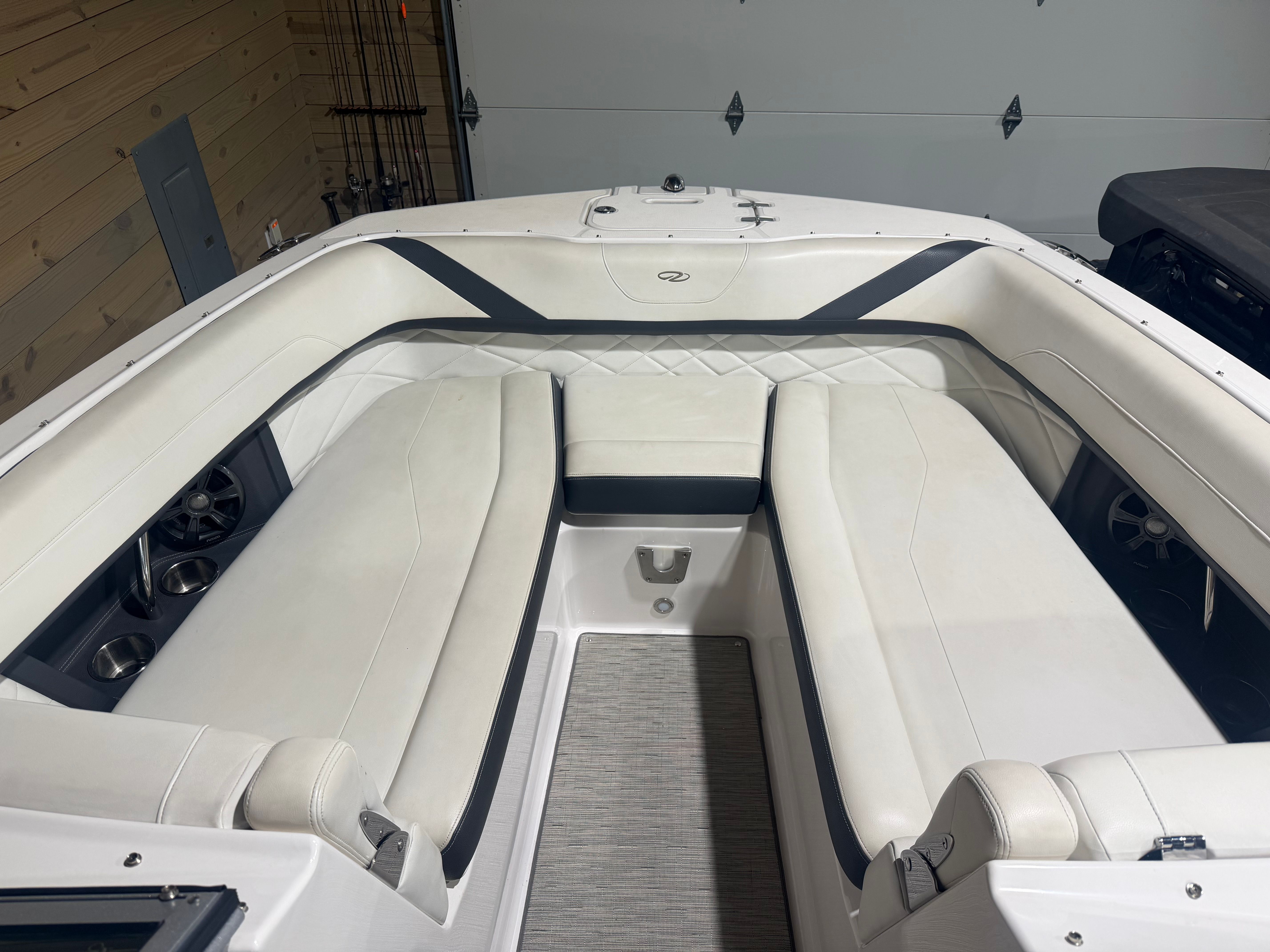 2017 Regal 27 FasDeck - 3