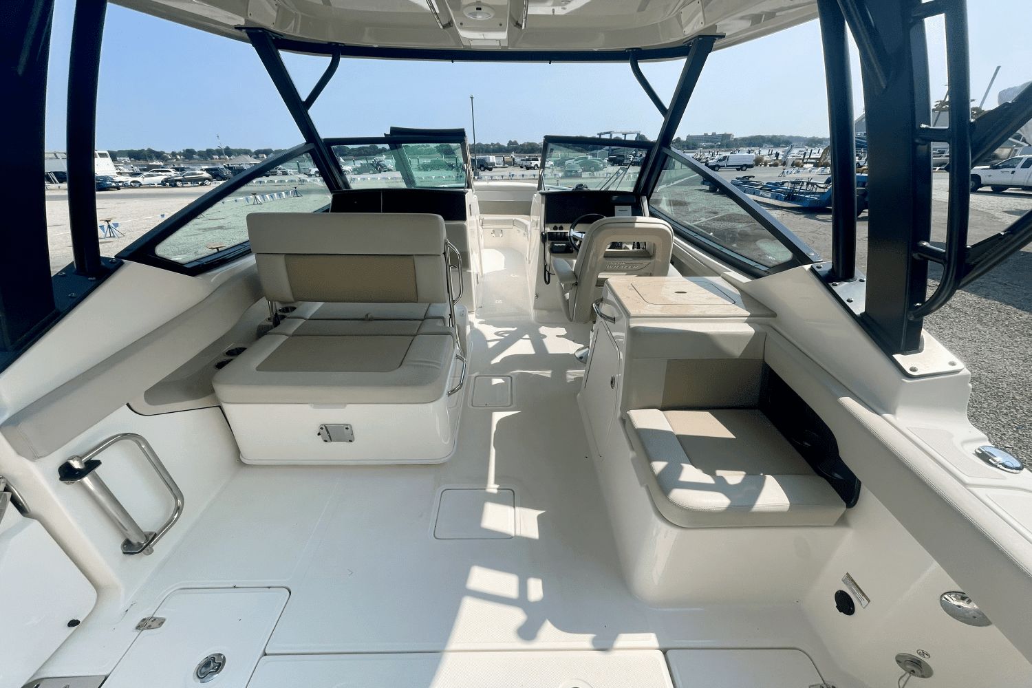 2022 Boston Whaler 280 Vantage - 10