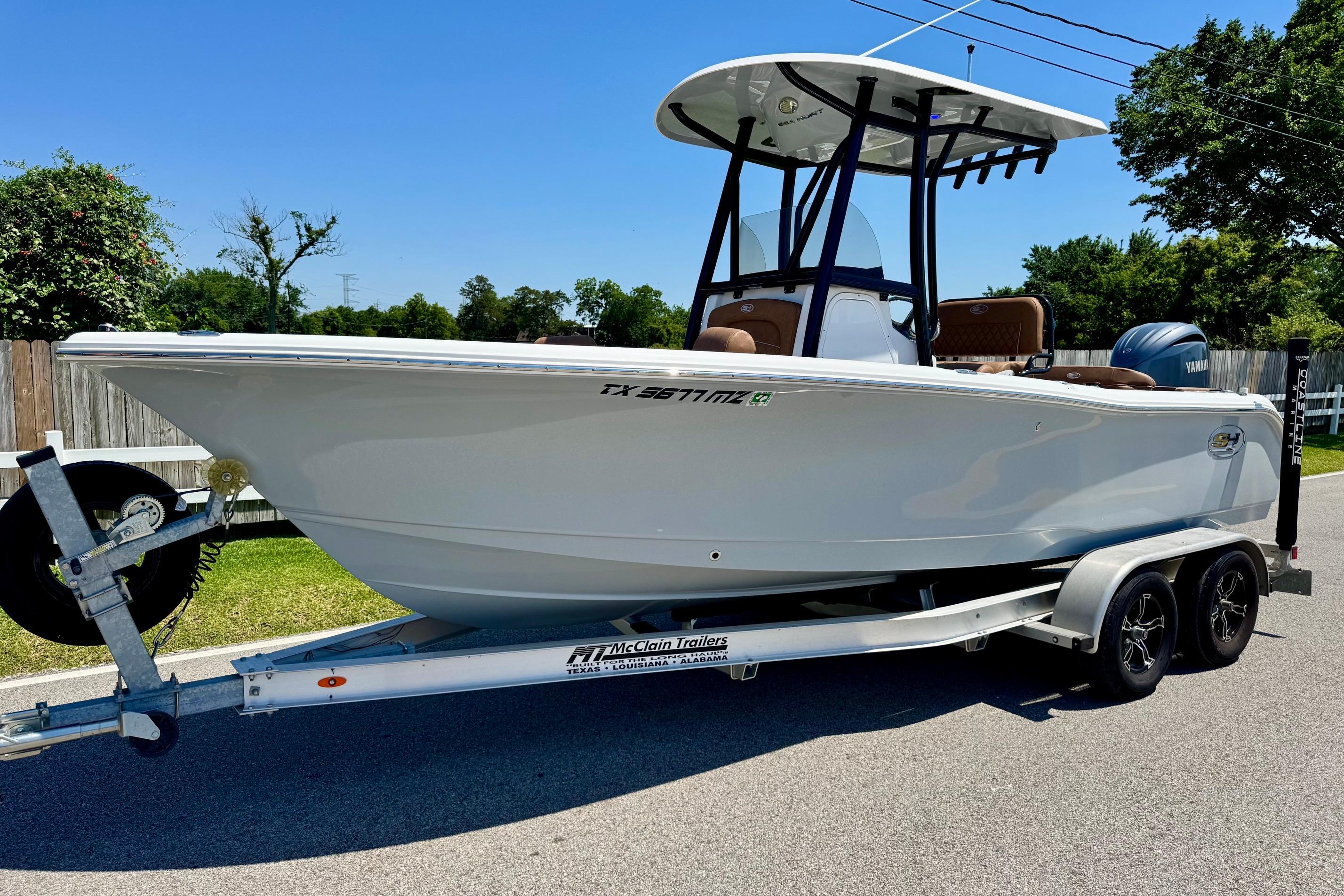 2025 Sea Hunt Ultra 219