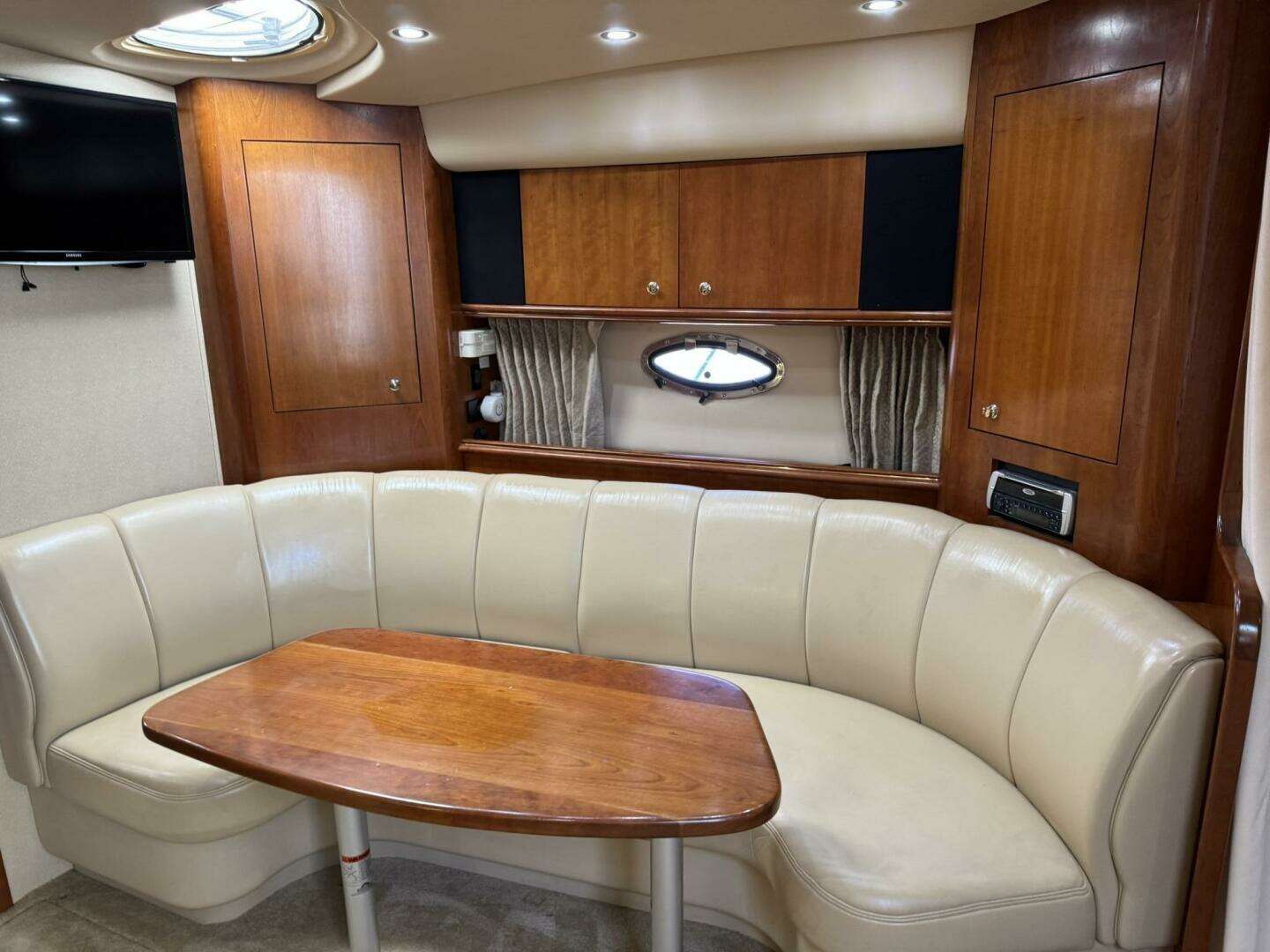 2003 Cruisers Yachts 3772 - Image 58
