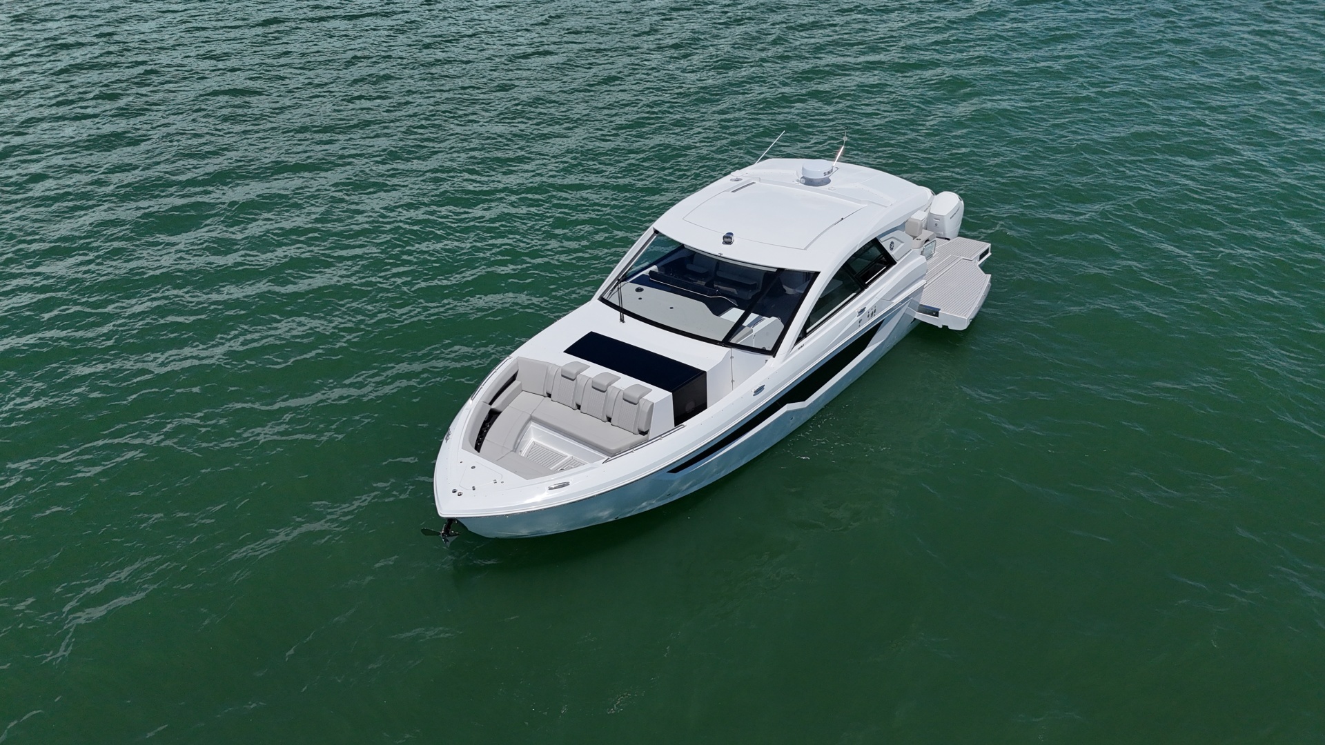 2026 Cruisers Yachts 50GLS OB - Image 32
