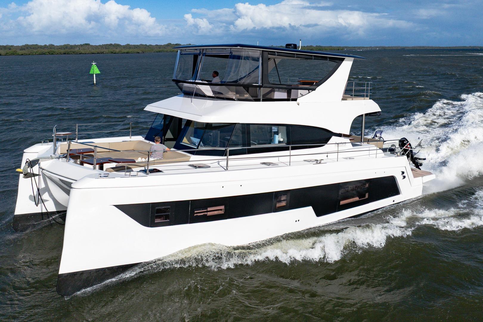 2023 Aventura 50