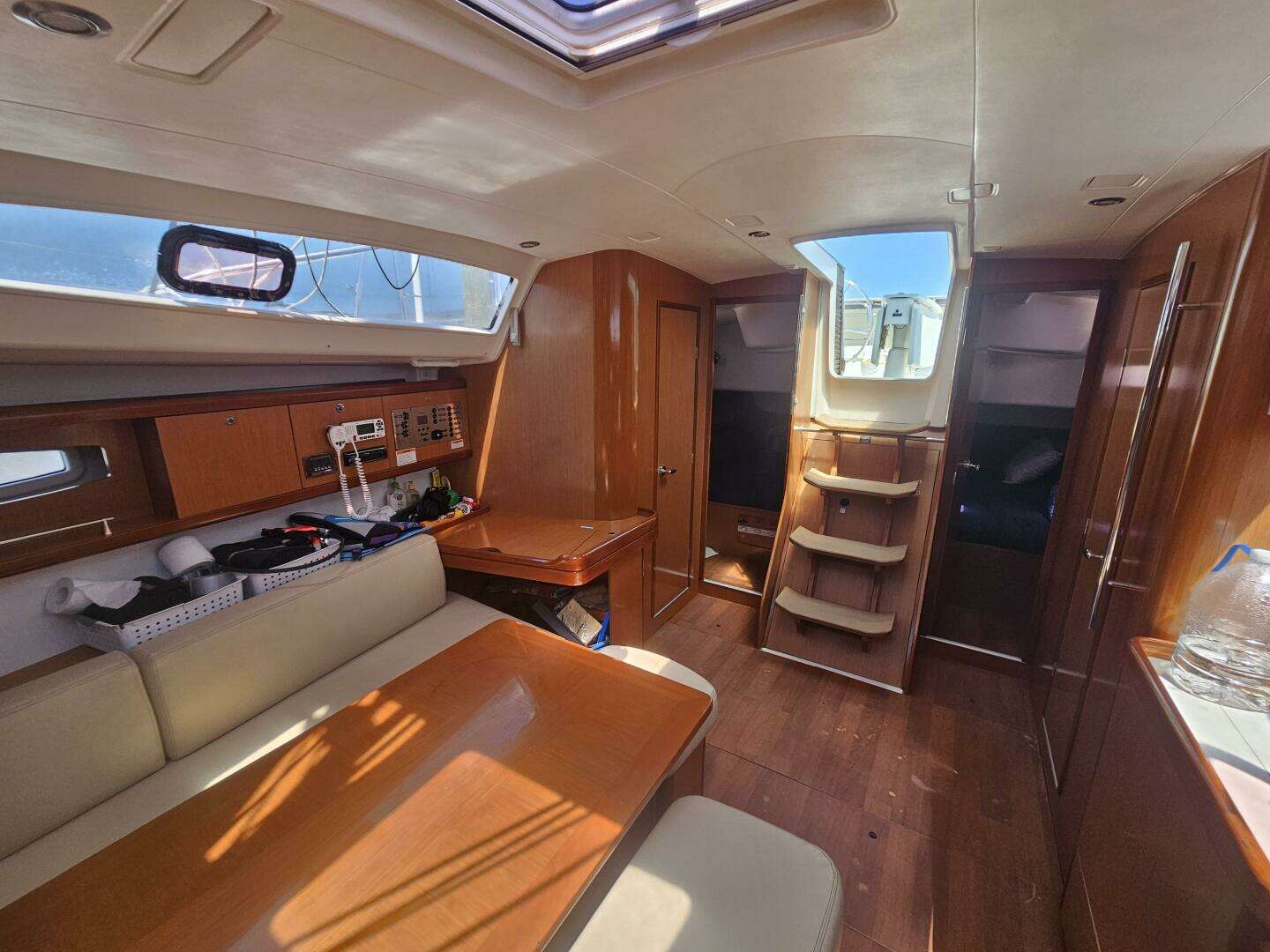 2009 Beneteau Cyclades 43.3 - Image 18