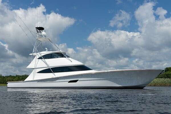 2027 Viking 82 Enclosed Bridge