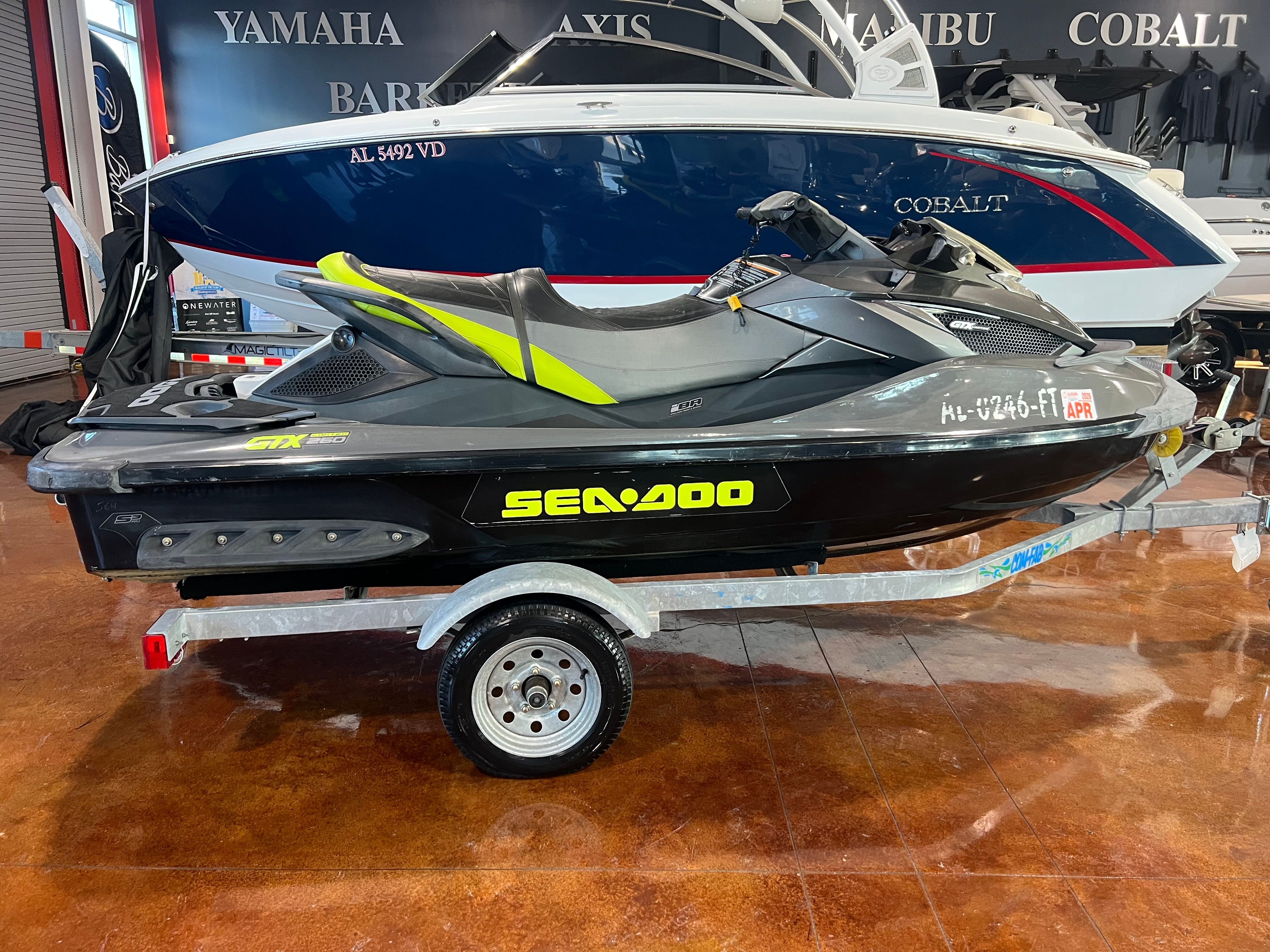 2015 SEA-DOO GTX LIMITED IS 260 - Image 2
