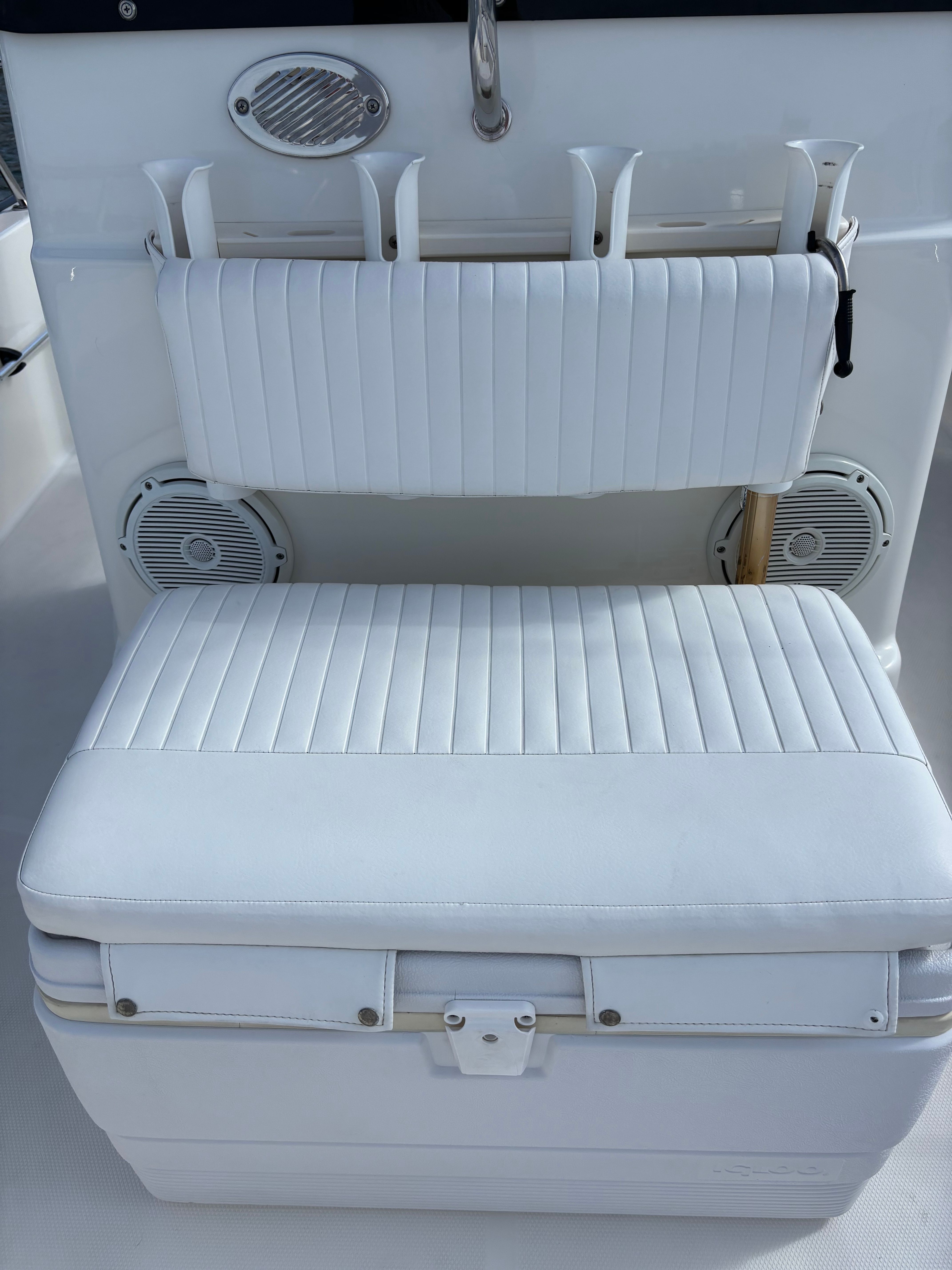 2009 Boston Whaler 190 Montauk - 8