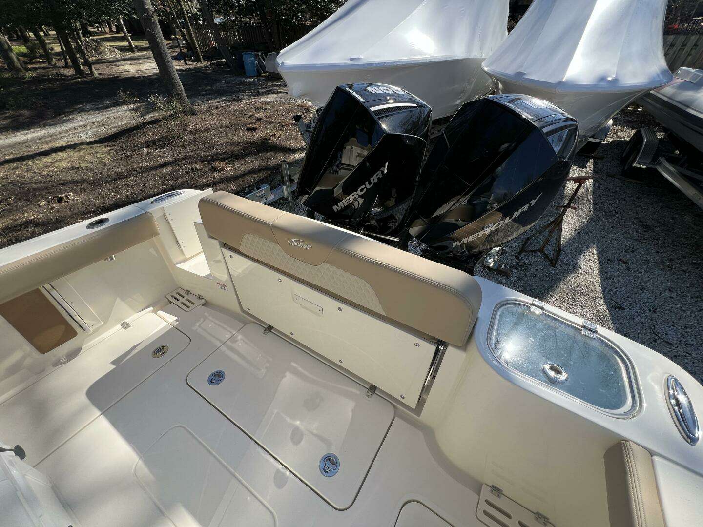 2025 Scout 260 LXF - Image 19