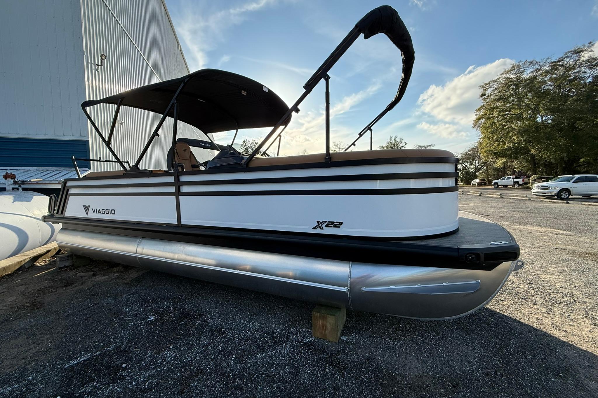 2026 Viaggio Lago X-U