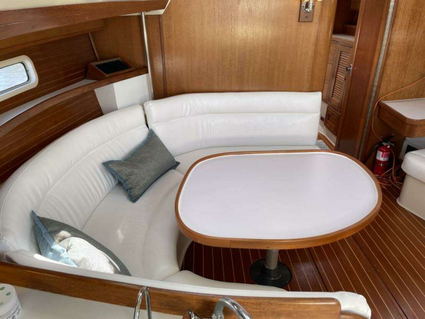 1991 Catalina 42 MKI - Image 17