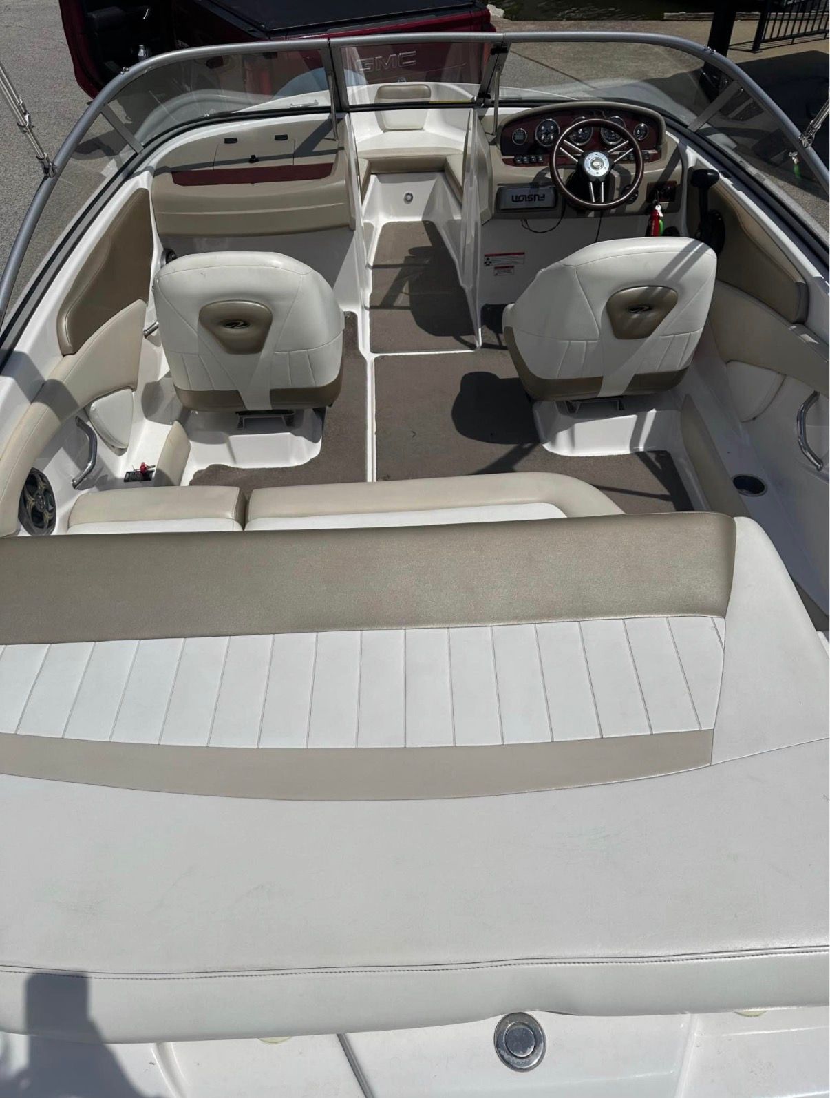 2011 Regal 1900 ES Bowrider - 2