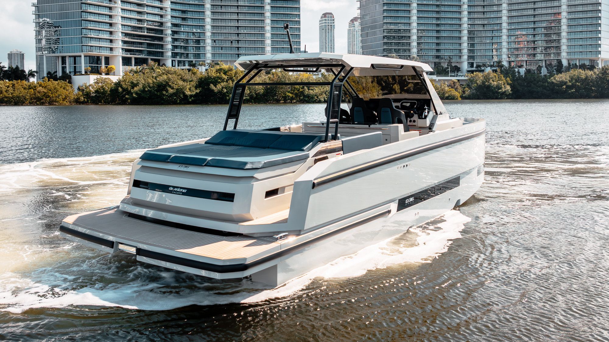 2025 De Antonio Yachts D36 OPEN - 8