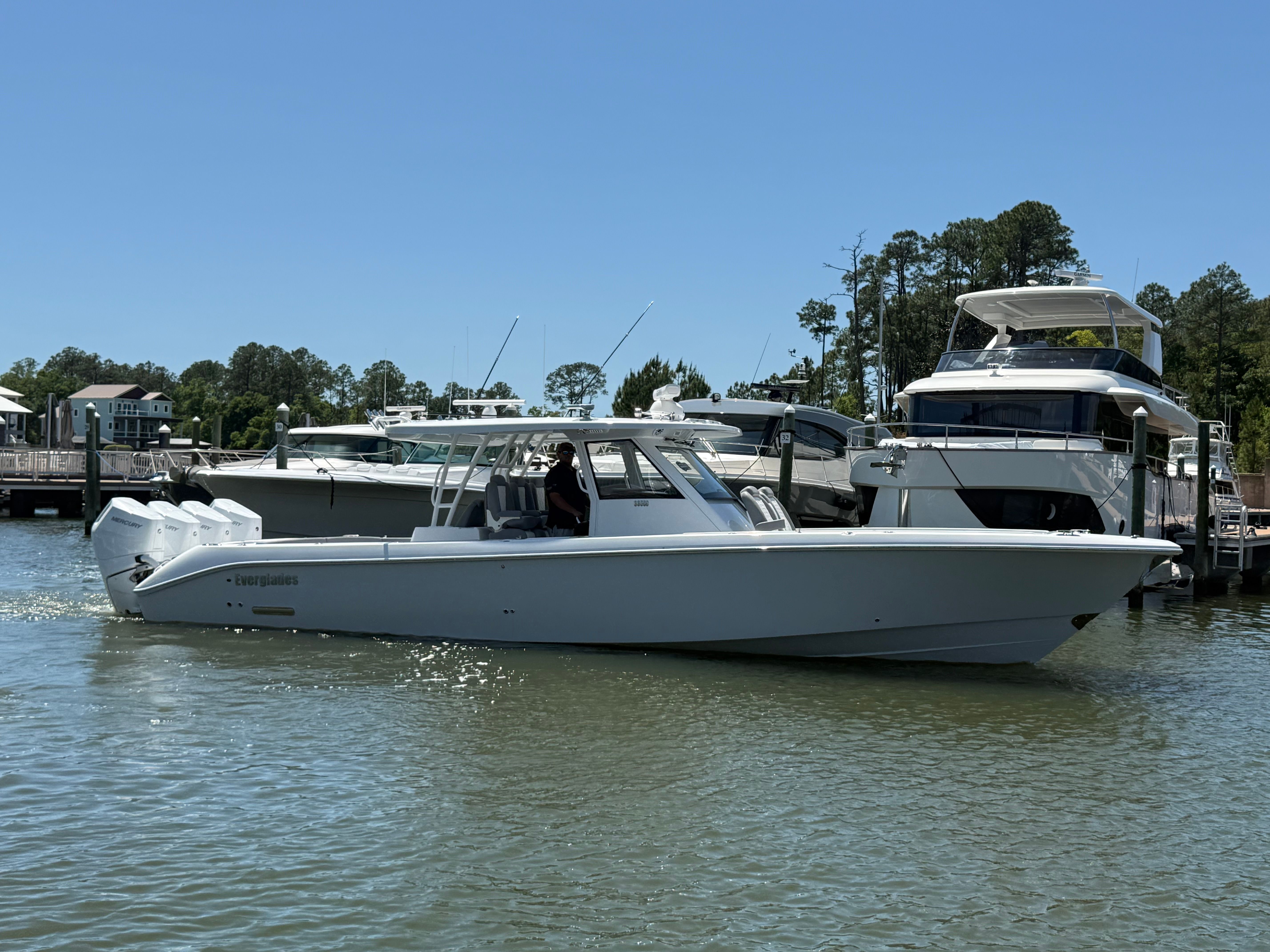 2026 Everglades 395 Center Console
