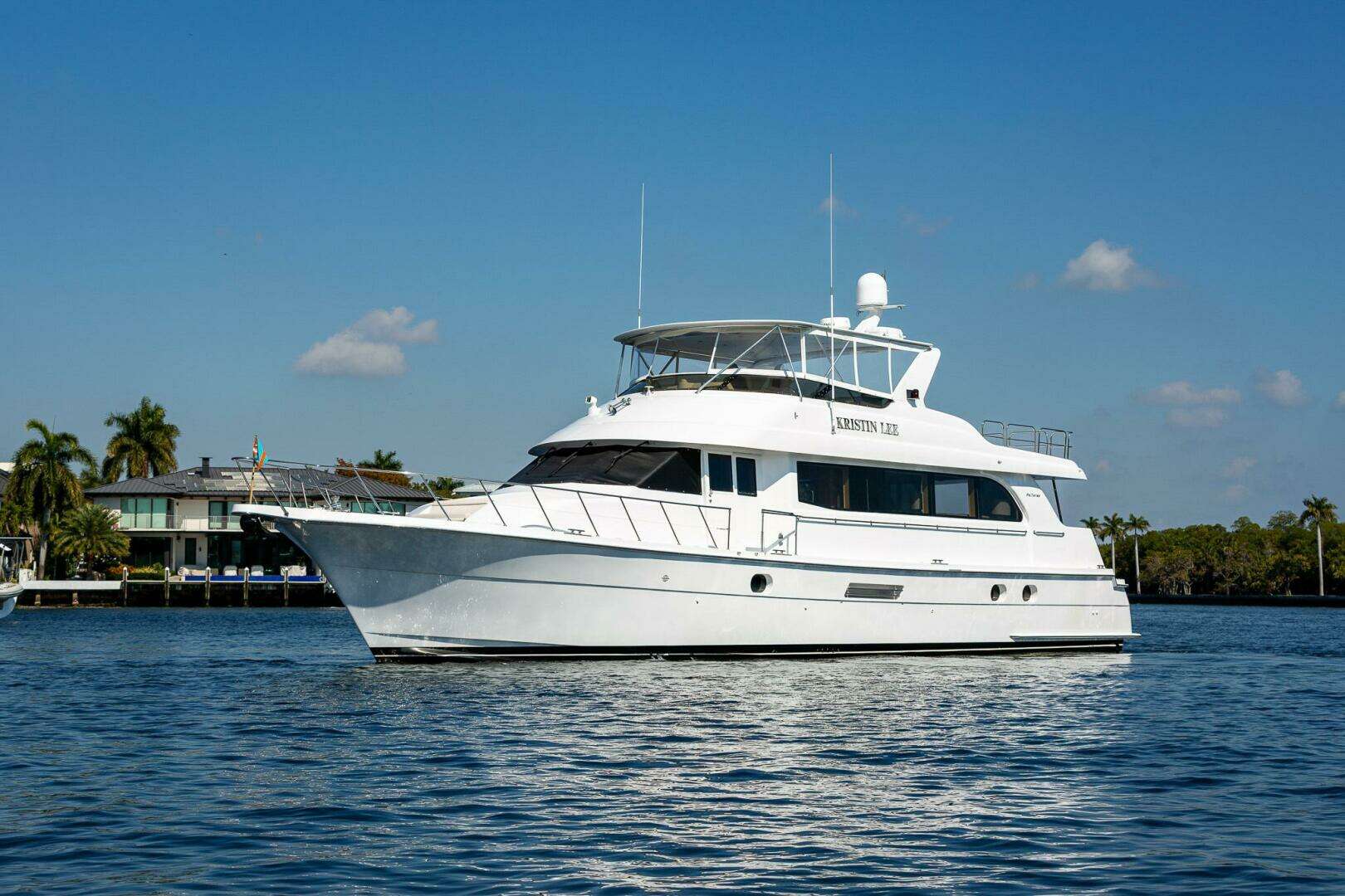 2001 Hatteras — - Image 30