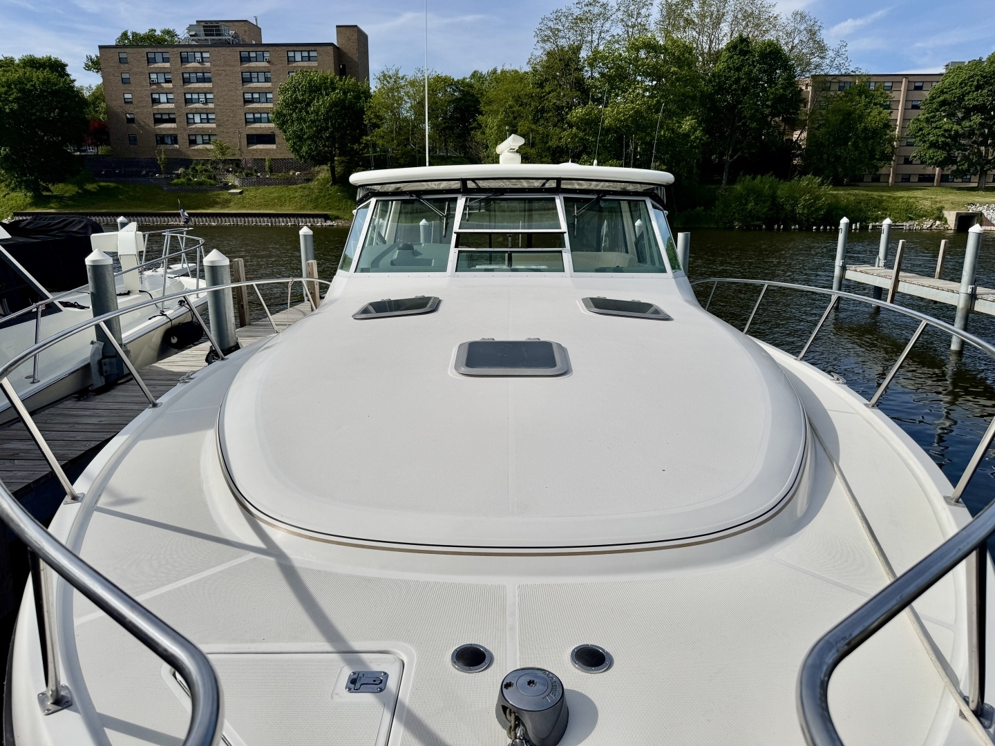 1999 Tiara Yachts 4100 Open - Image 35