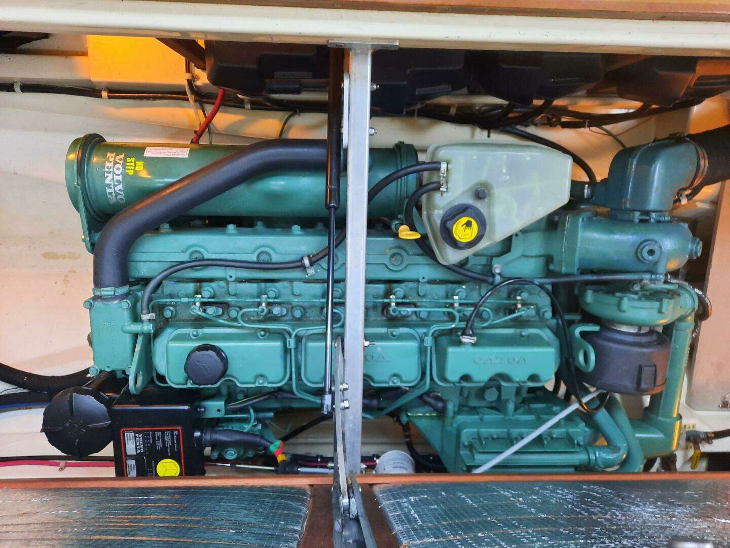 2004 Camano Troll - Image 35