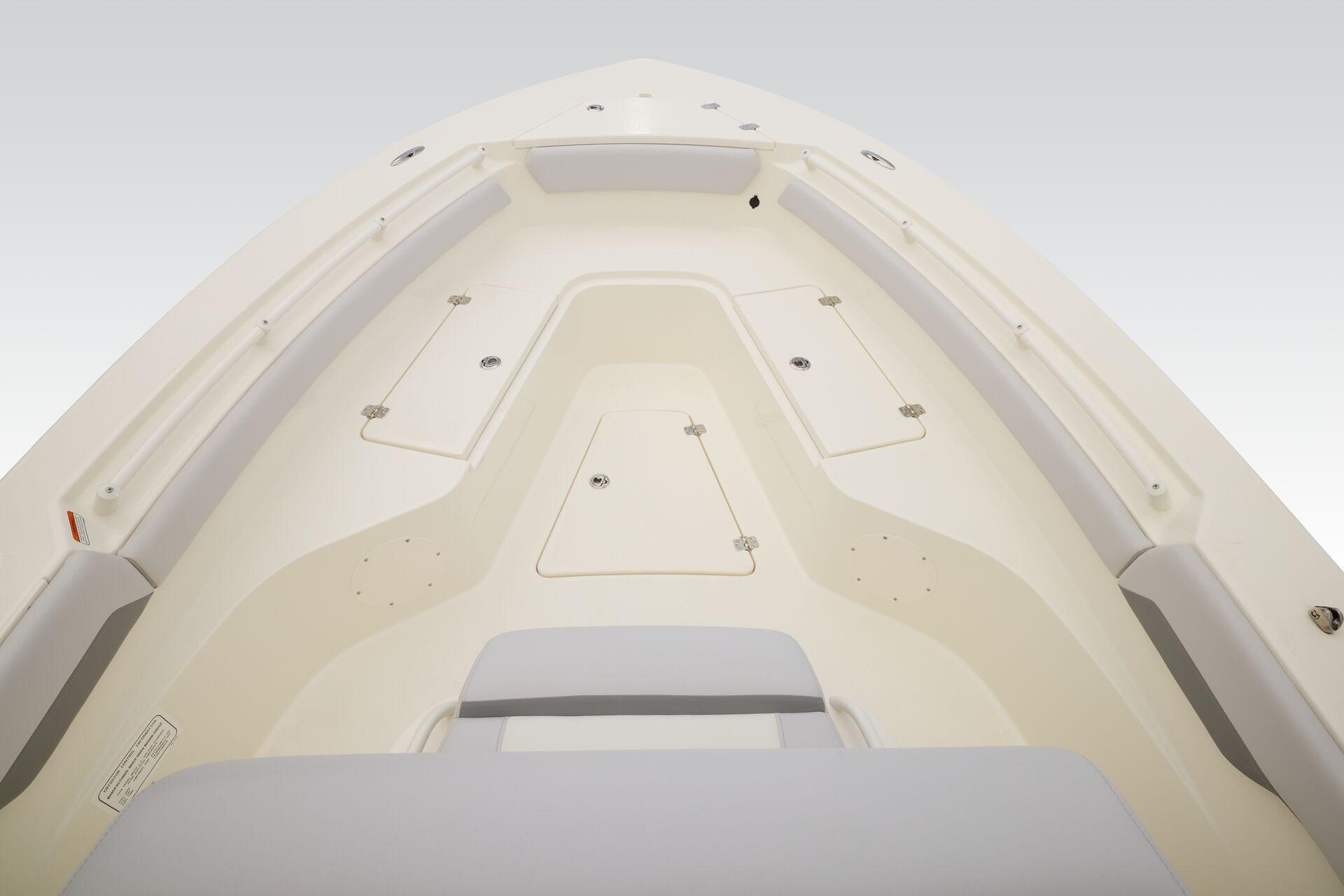 2026 Mako 226 Center Console - 9