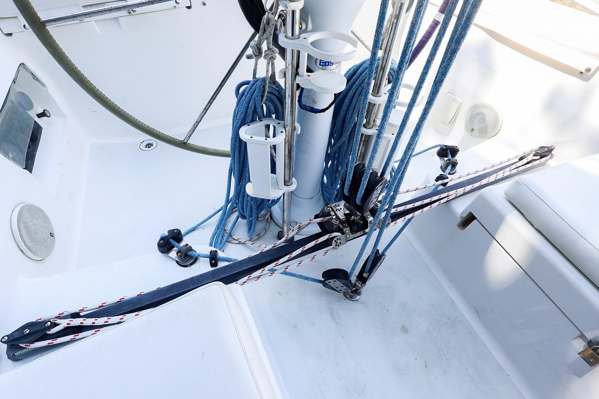 Cockpit of 2001 J Boats J/32 sailboat with rigging and ropes.