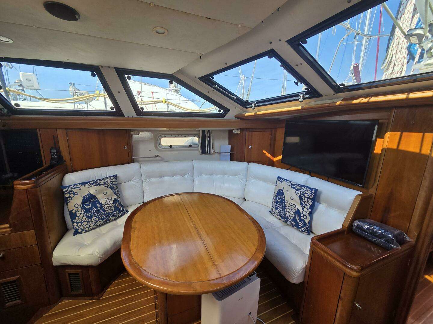 1998 Oyster 485 - Image 9