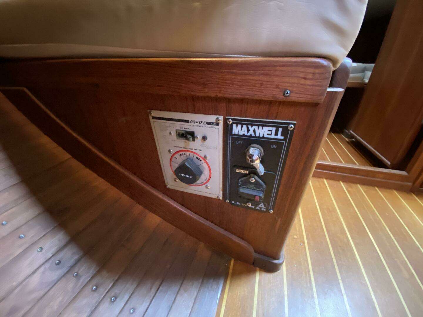 1989 J Boats J/40 - Image 66