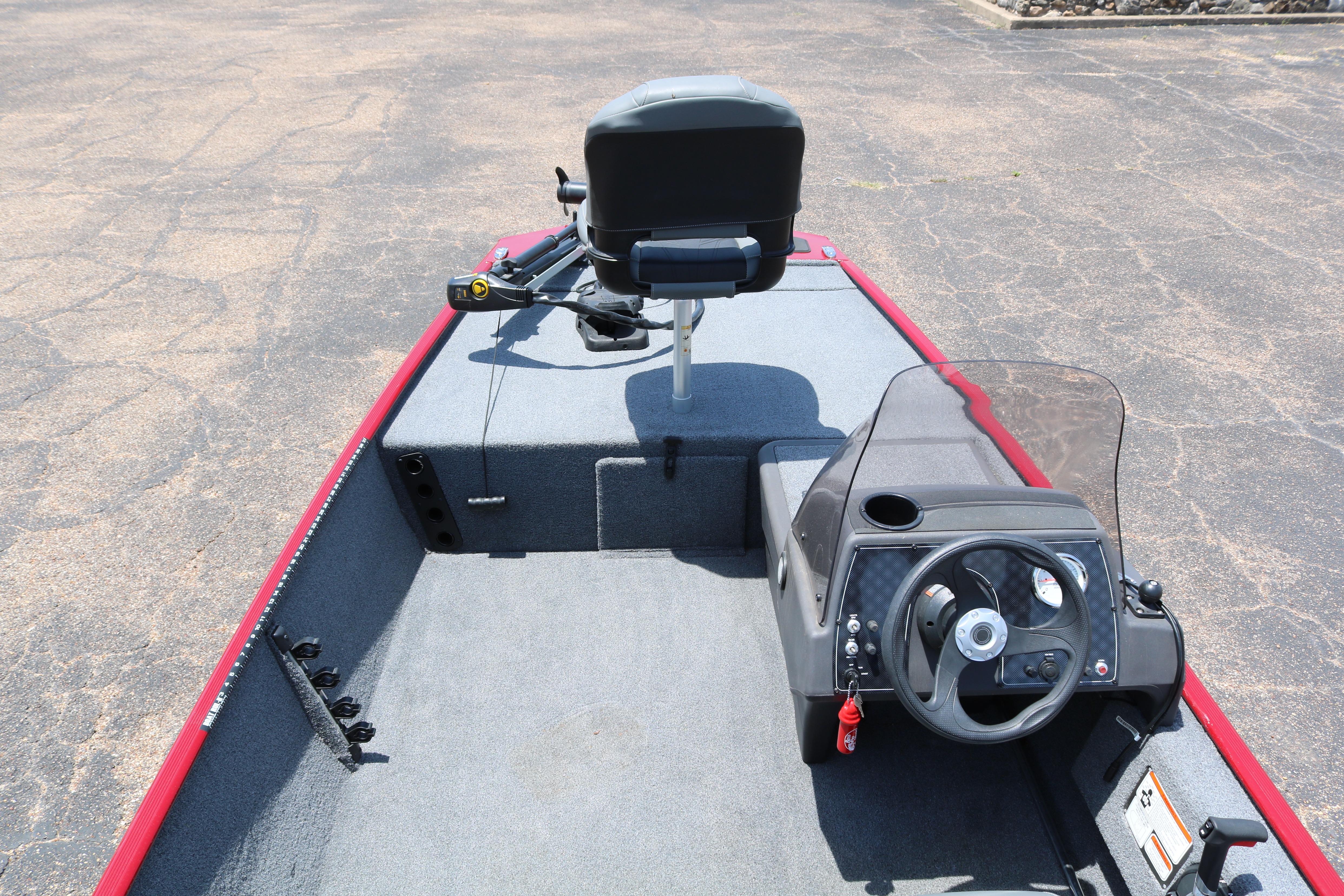2021 Tracker Bass Tracker Classic XL boat interior with steering console and seating.