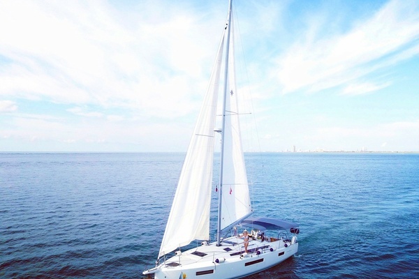 2021 Jeanneau Sun Odyssey 440