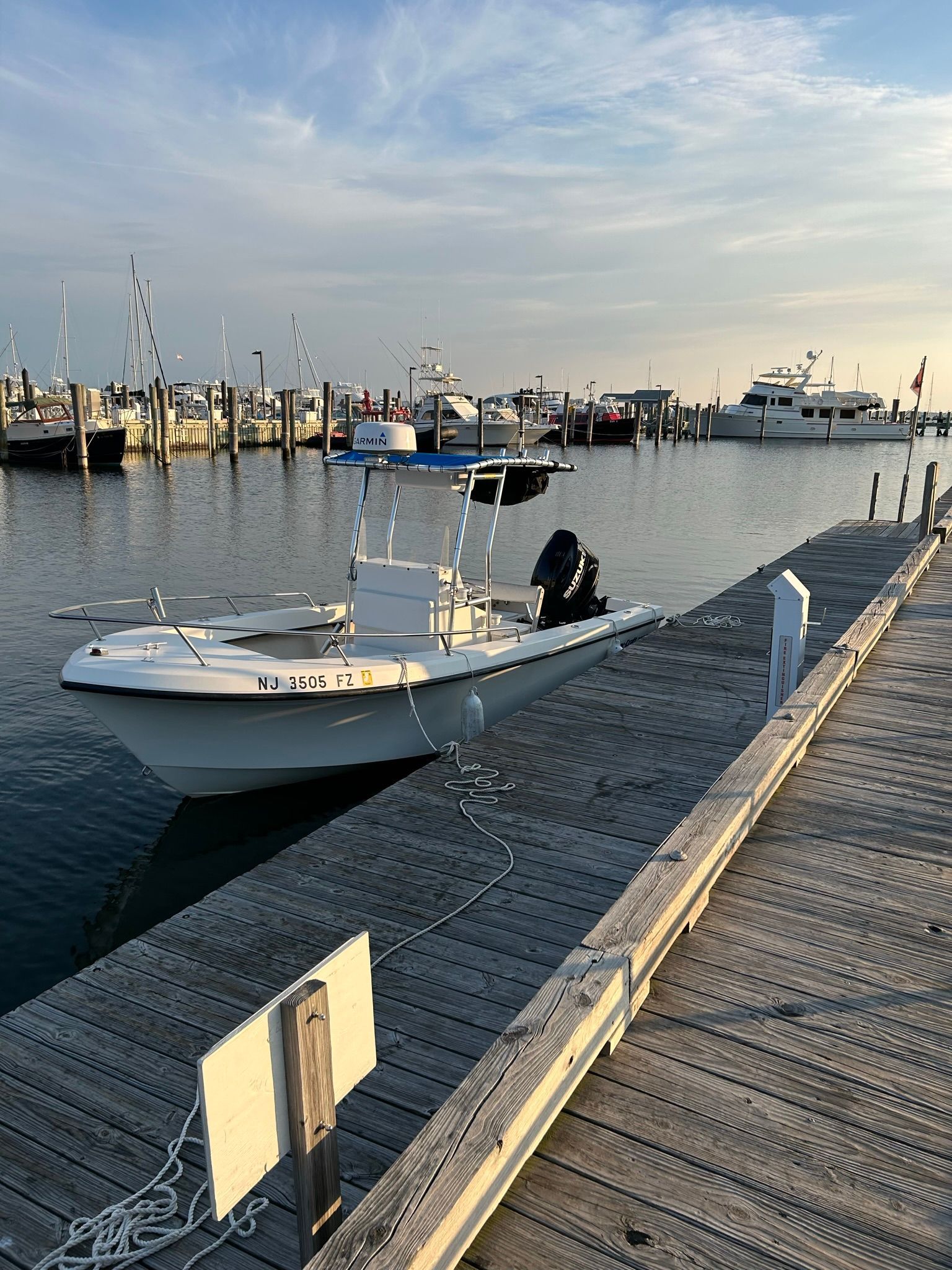 1995 May-Craft 2000CC