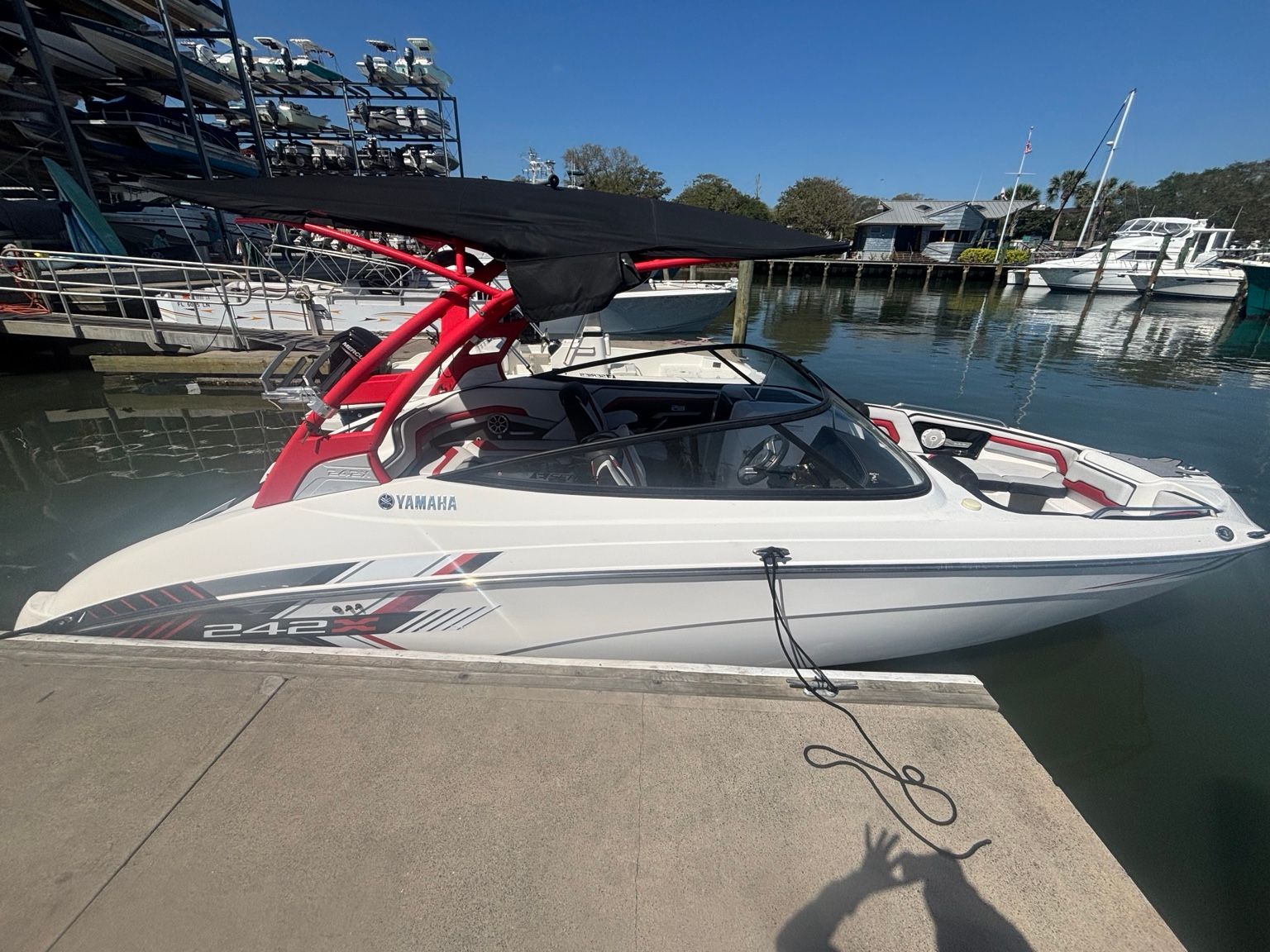 2019 Yamaha Boats 242X E-Series - 4
