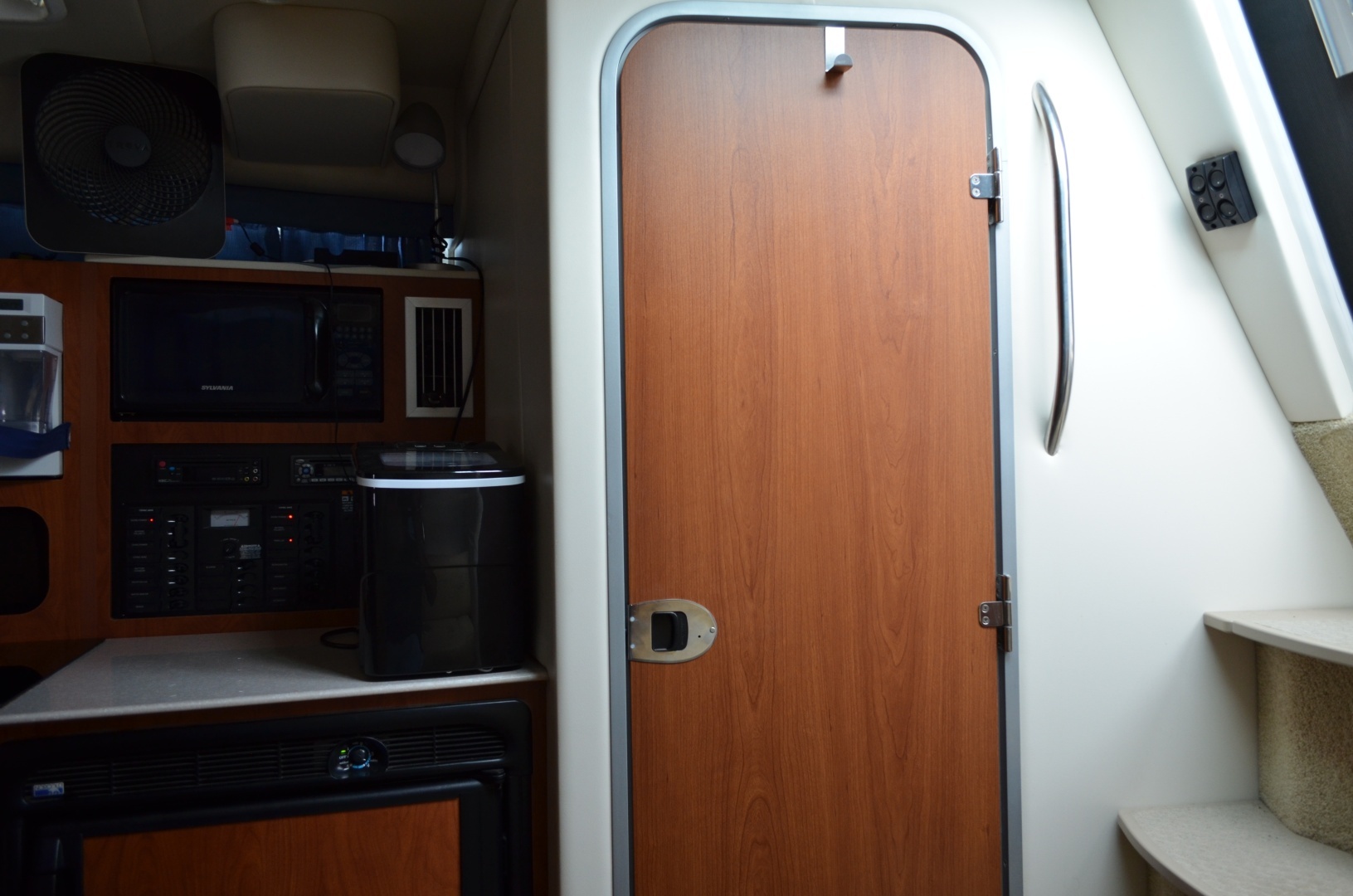 2007 Bayliner — - Image 28
