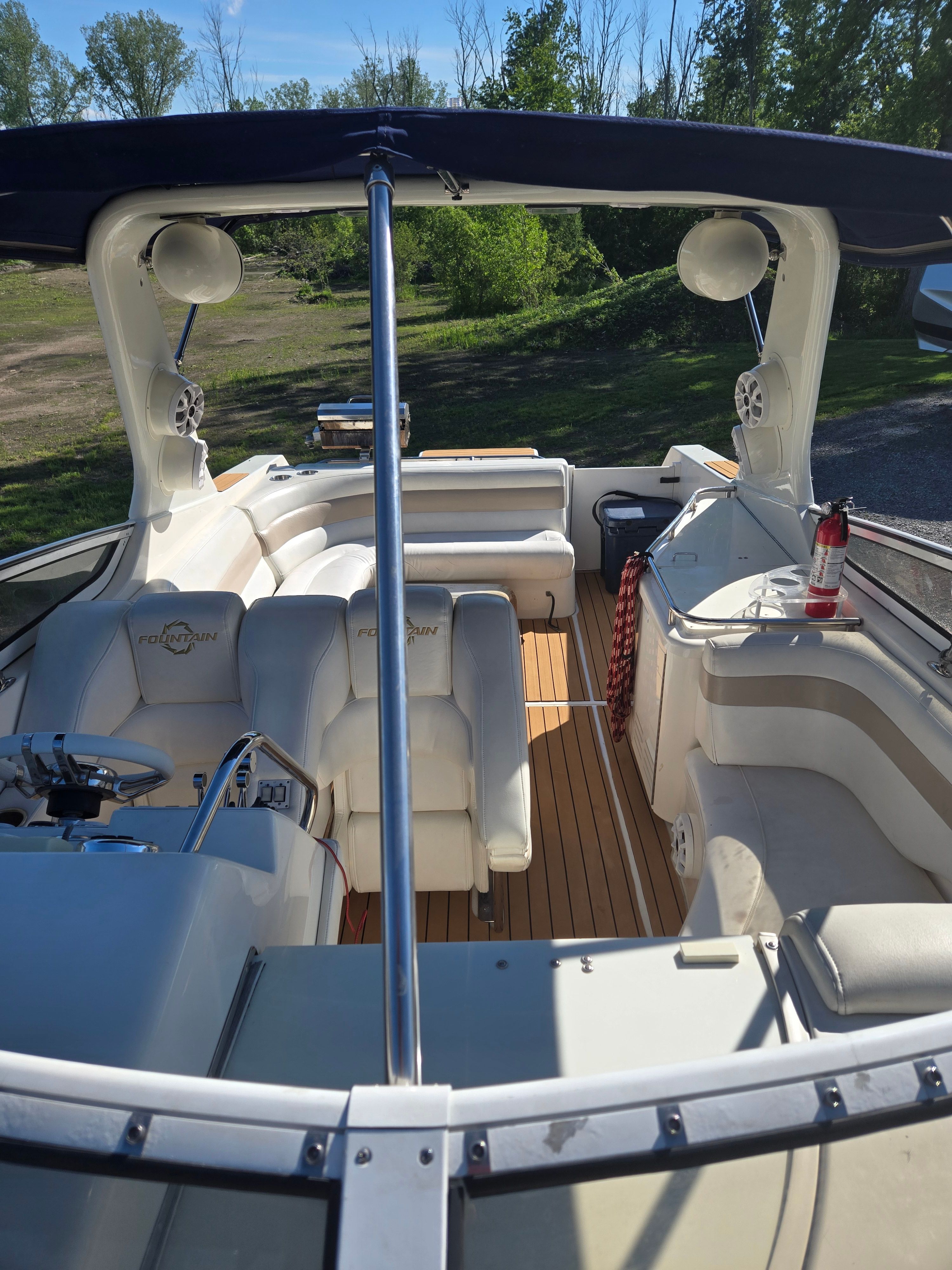 Interior of a 2004 Fountain 38 Express Cruiser boat.