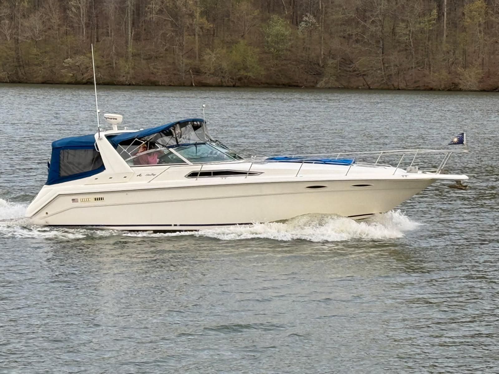 1993 Sea Ray Sundancer 370