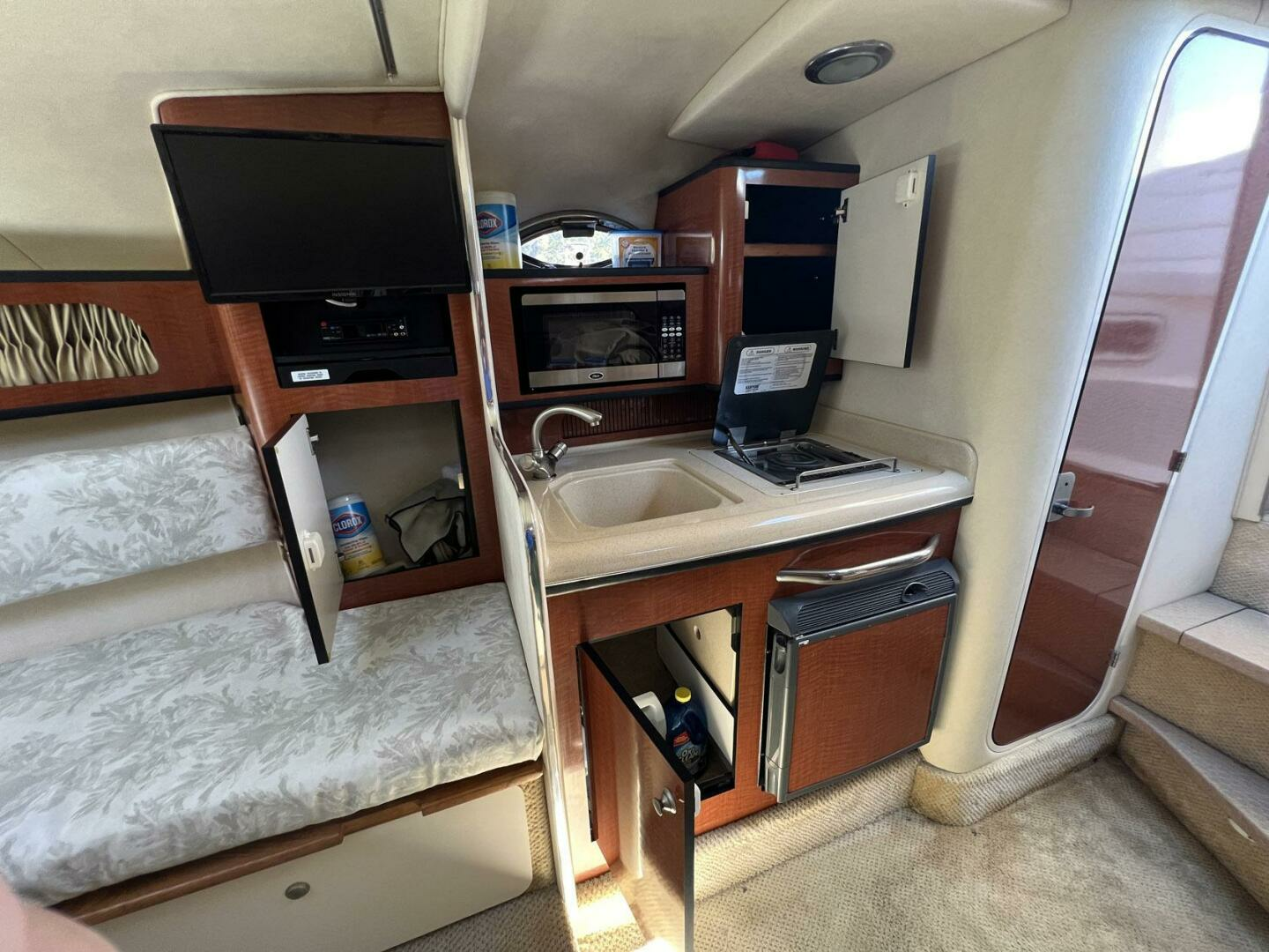 2005 Sea Ray 280 Sundancer - Image 18