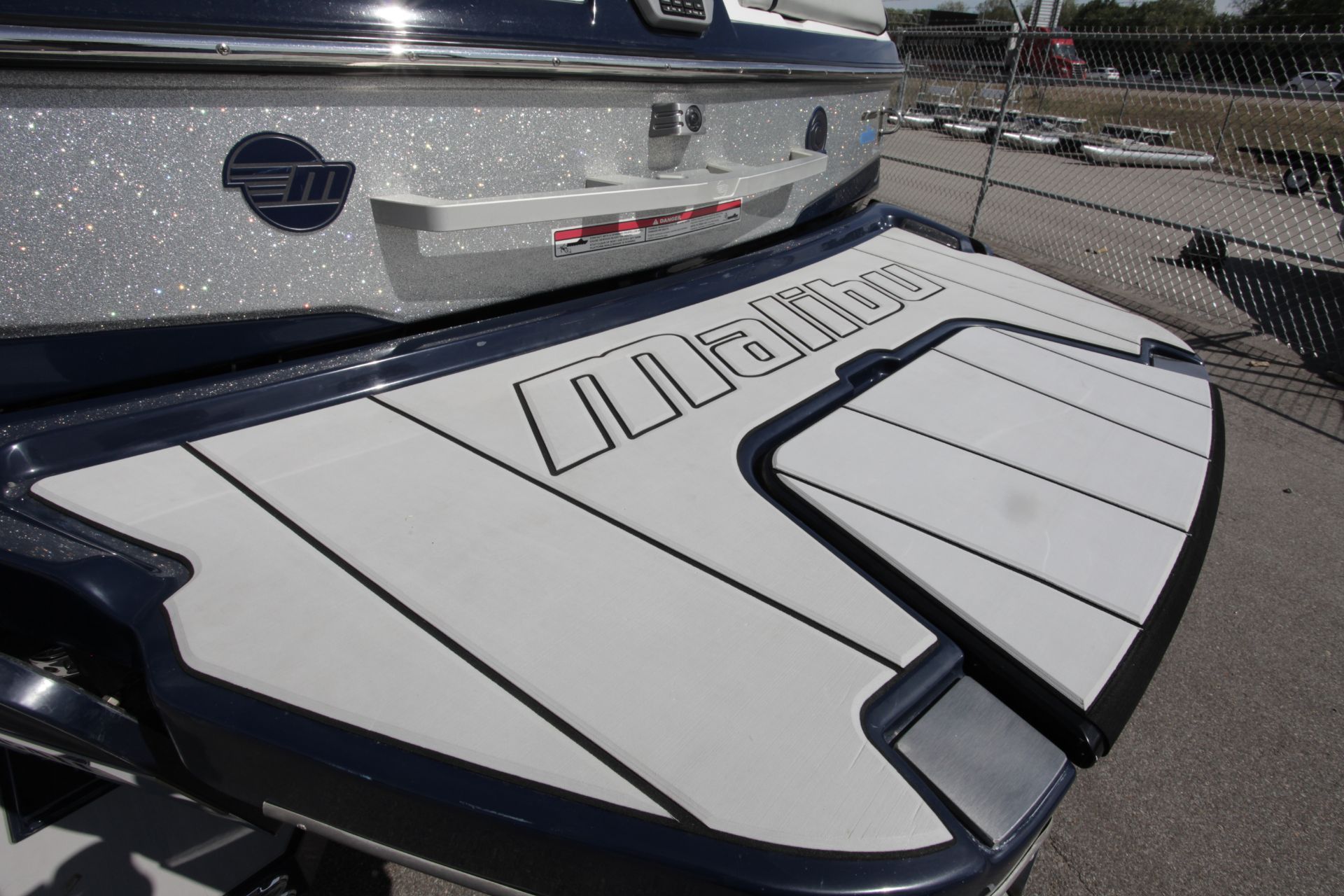 2021 Malibu Wakesetter 23 LSV - 18